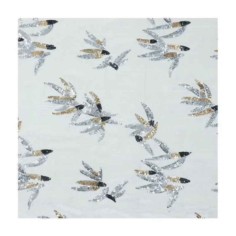 Biały trójwymiarowy kwiatowy haft z cekinami na jedwabiu, georgette, aksamit, materiał na suknię ślubną, odzież wieczorowa, odzież damska.