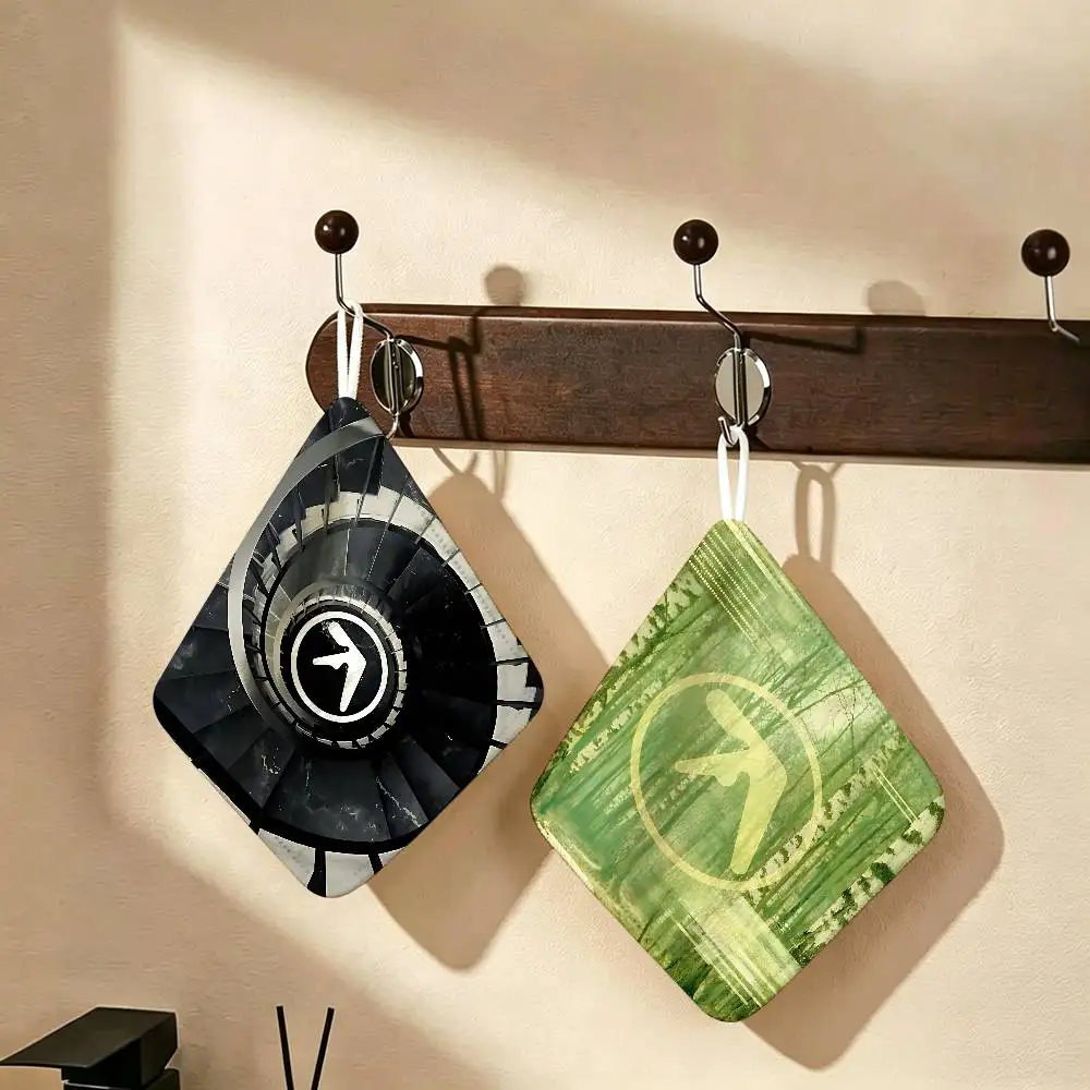 DJ A-Aphex Twin Painting Hanging Polyester Cotton Towel, Reusable Hand Wiping Cloth, Wear Resistant for Home Kitchen Sink