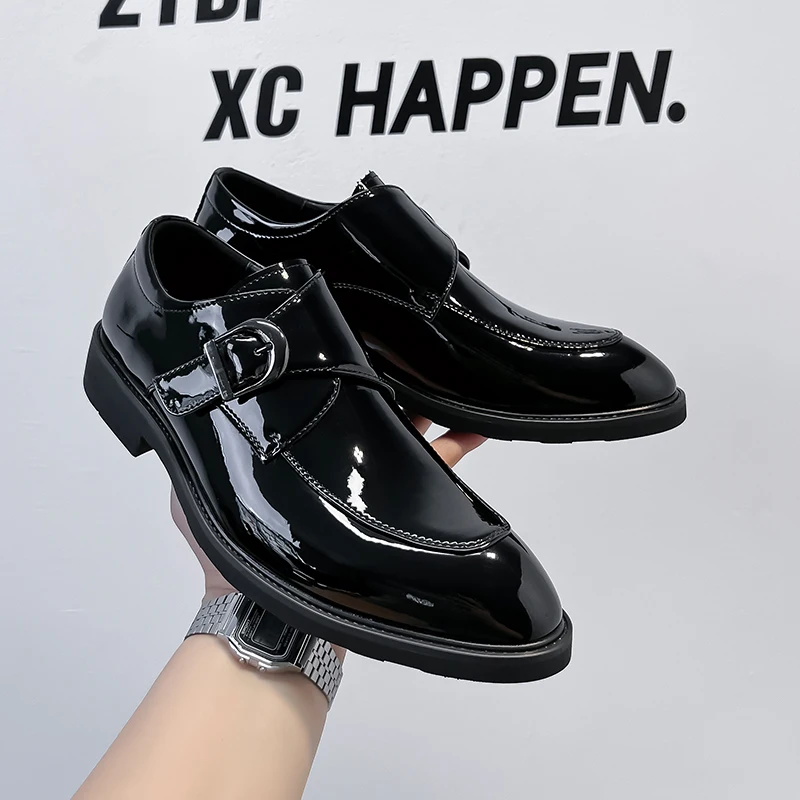 

Business Men Loafers Glossy Black Patent Leather Casual Comfortable Fashionable Brand Shoes Gentleman's Social Shoes Men