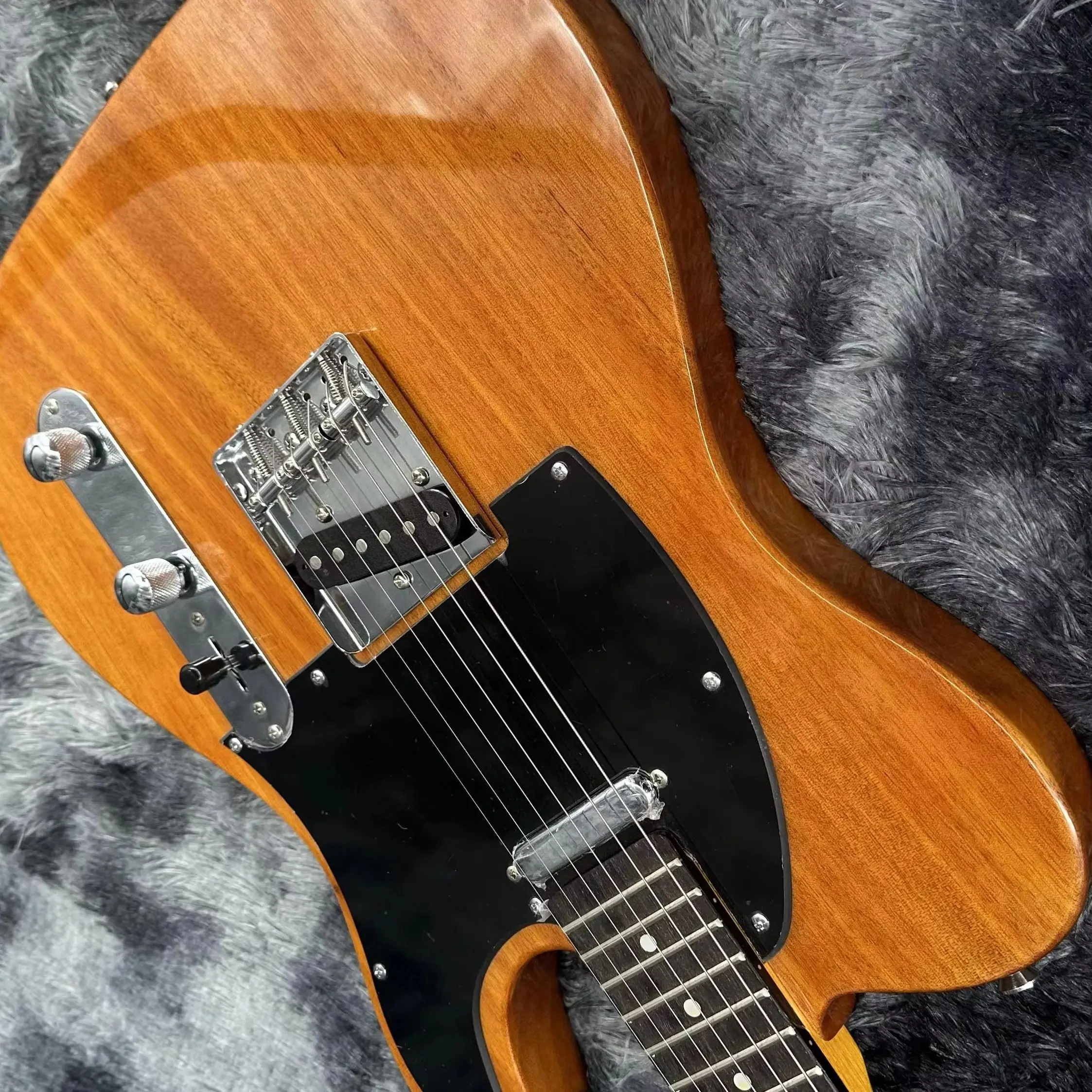 New Transparent Yellow Electric Guitars Mahogany Body Rosewood Fretboard Christmas Gifts Available In US Warehouse Free Shipping