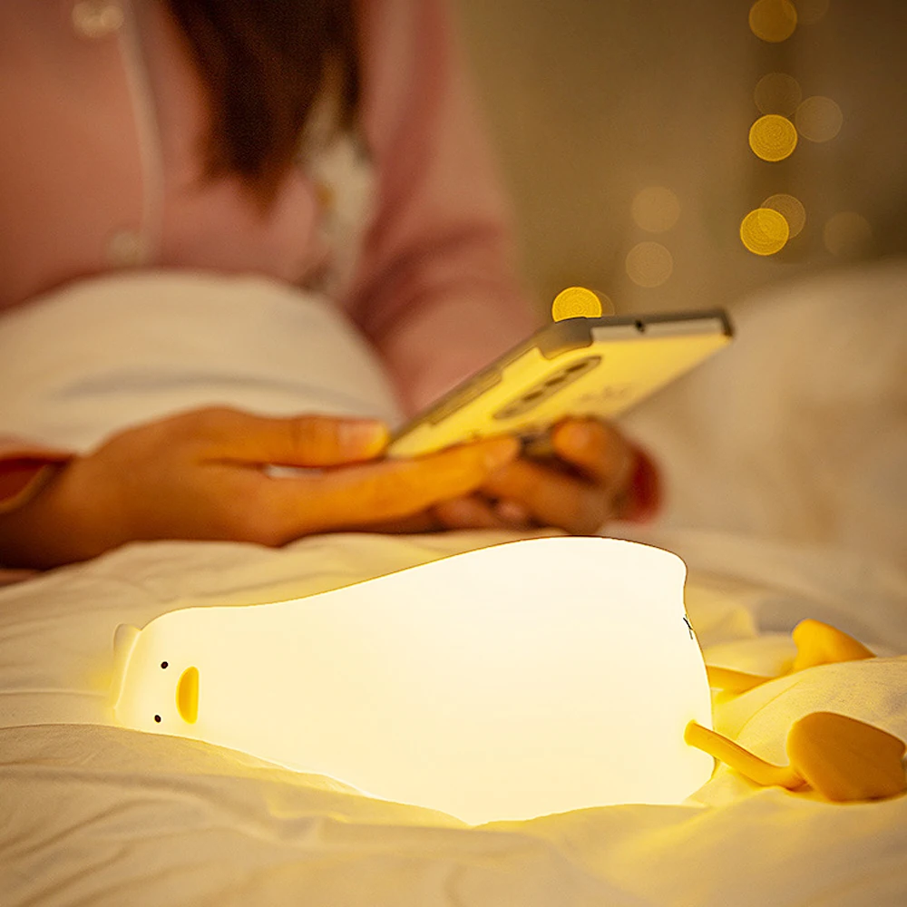 Cute and interesting LED night light silicone touch night light rechargeable children's indoor home decoration atmosphere light