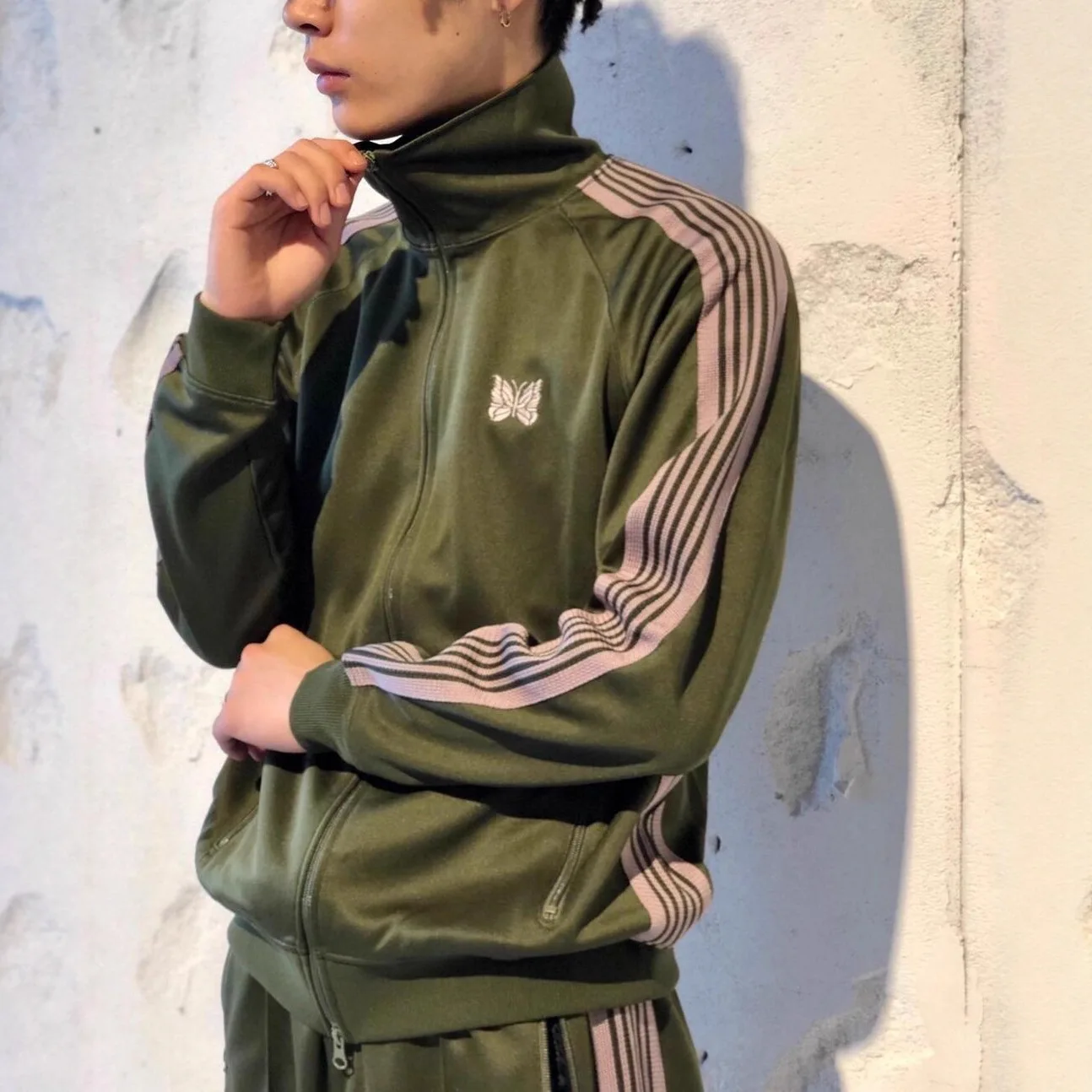 

Needles ssz track suit butterfly embroidery sports set ins Japanese fashion brand loose stand-up collar jacket long pants