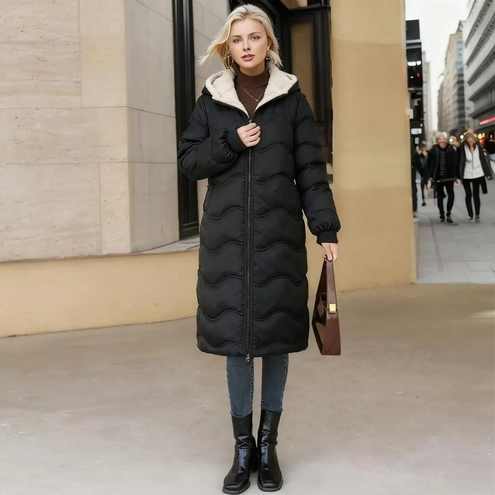 Women Packable Lightweight Puffer Jacket Water Resistant Multi Pocket Hooded Travel Ready All Weather Zip Up Casual Winter Coat