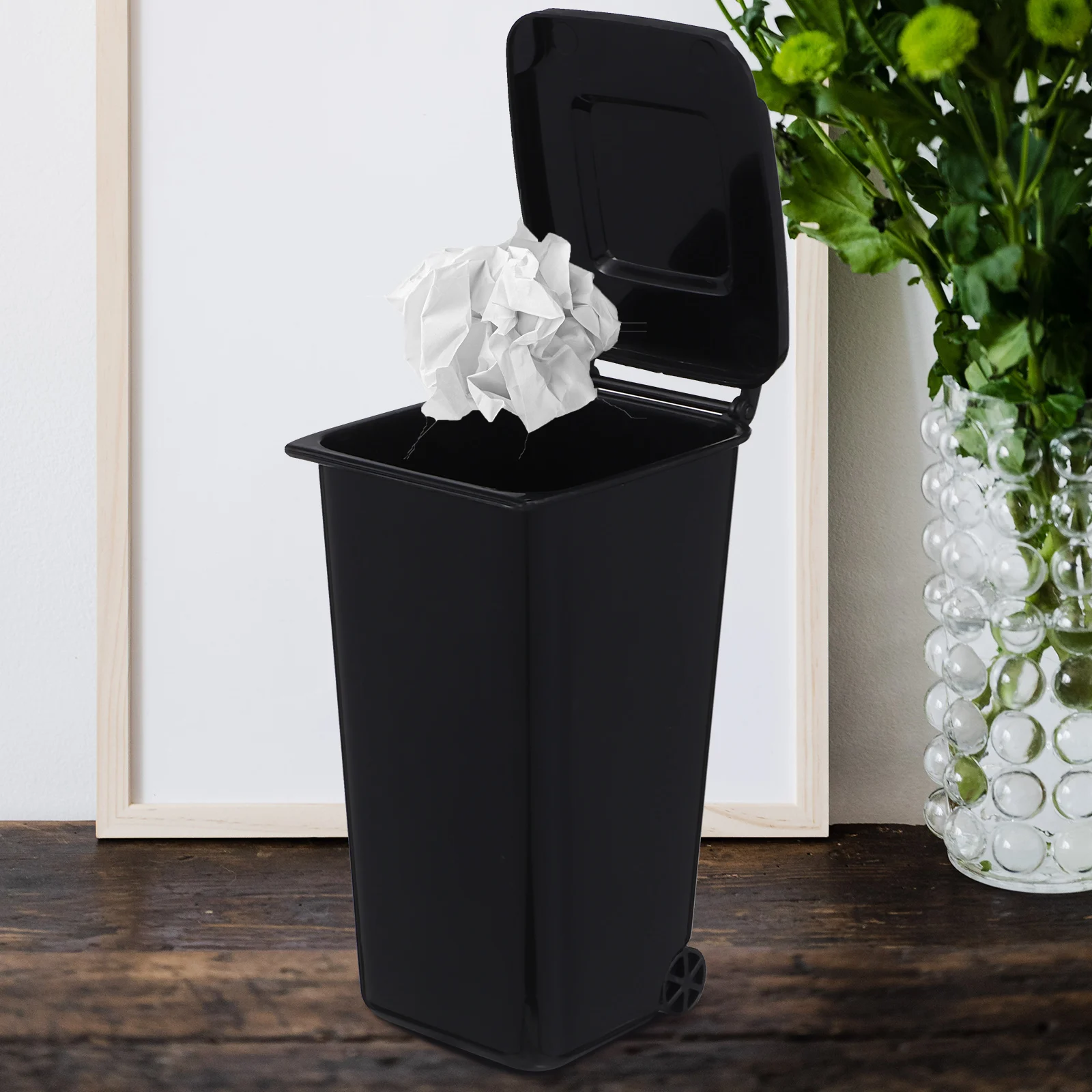 

4 pcs Mini Trash Can Plastic Desk Bin Lid for Office Home Bedroom Small Waste Paper Bin Creative Storage Container