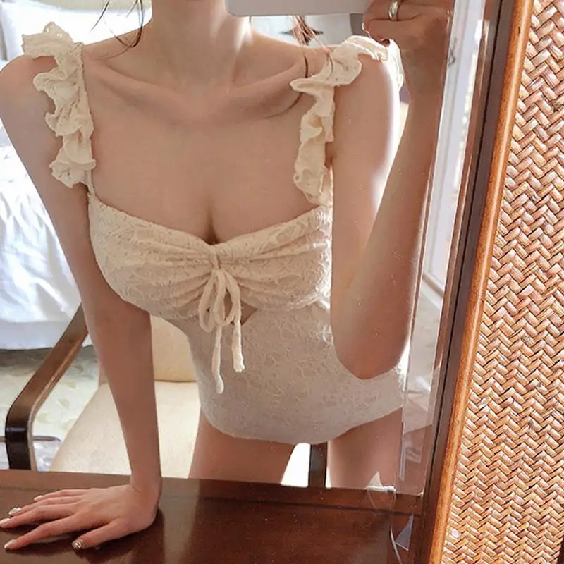 

2026 New Lace Trim Hollow out Conservative Sexy e Thermal Spring Swimsuit Women Summer Slimming Swimwear