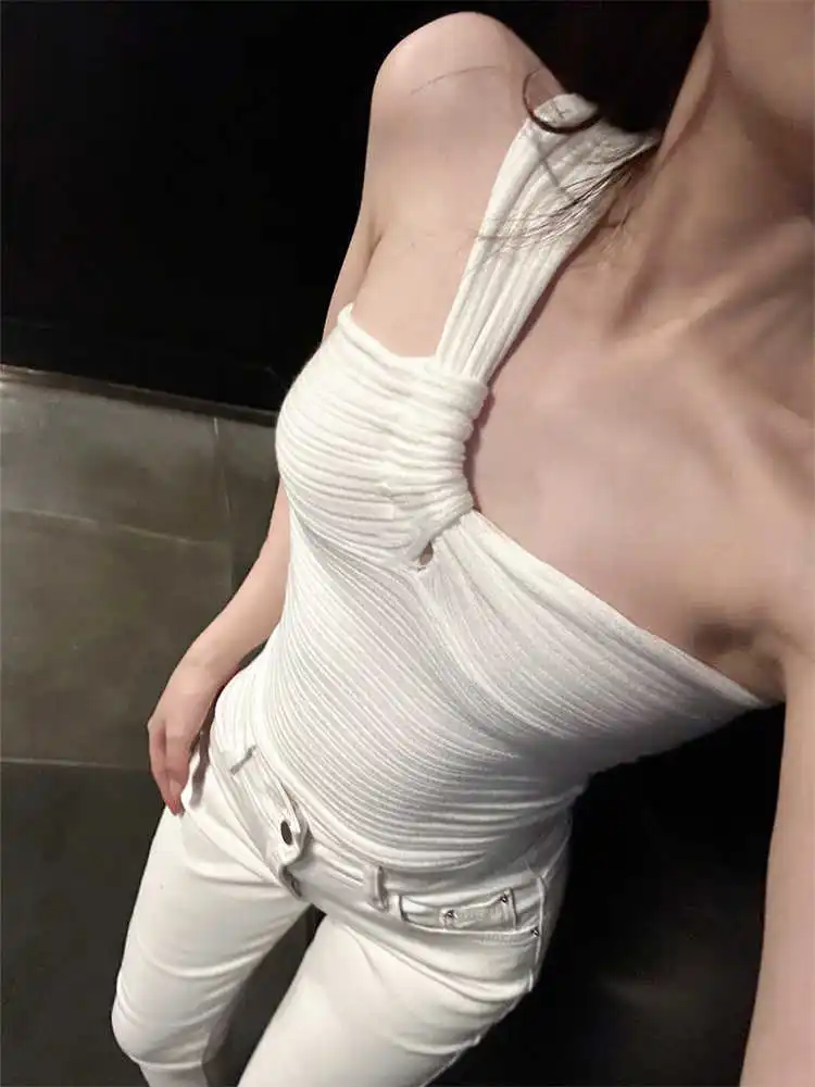 

French White Off-shoulder Sexy Asymmetrical Camisole T-shirt for Women, New Summer Twist Irregular Top