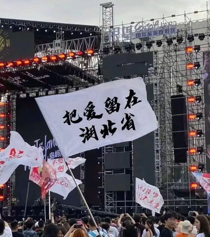 

Остар RC шины пенопластовые вставки колеса шина для осевого SCX6 AXI05000 1/6 RC гусеничного автомобиля 2,9 дюйма страховочная шина 180 мм