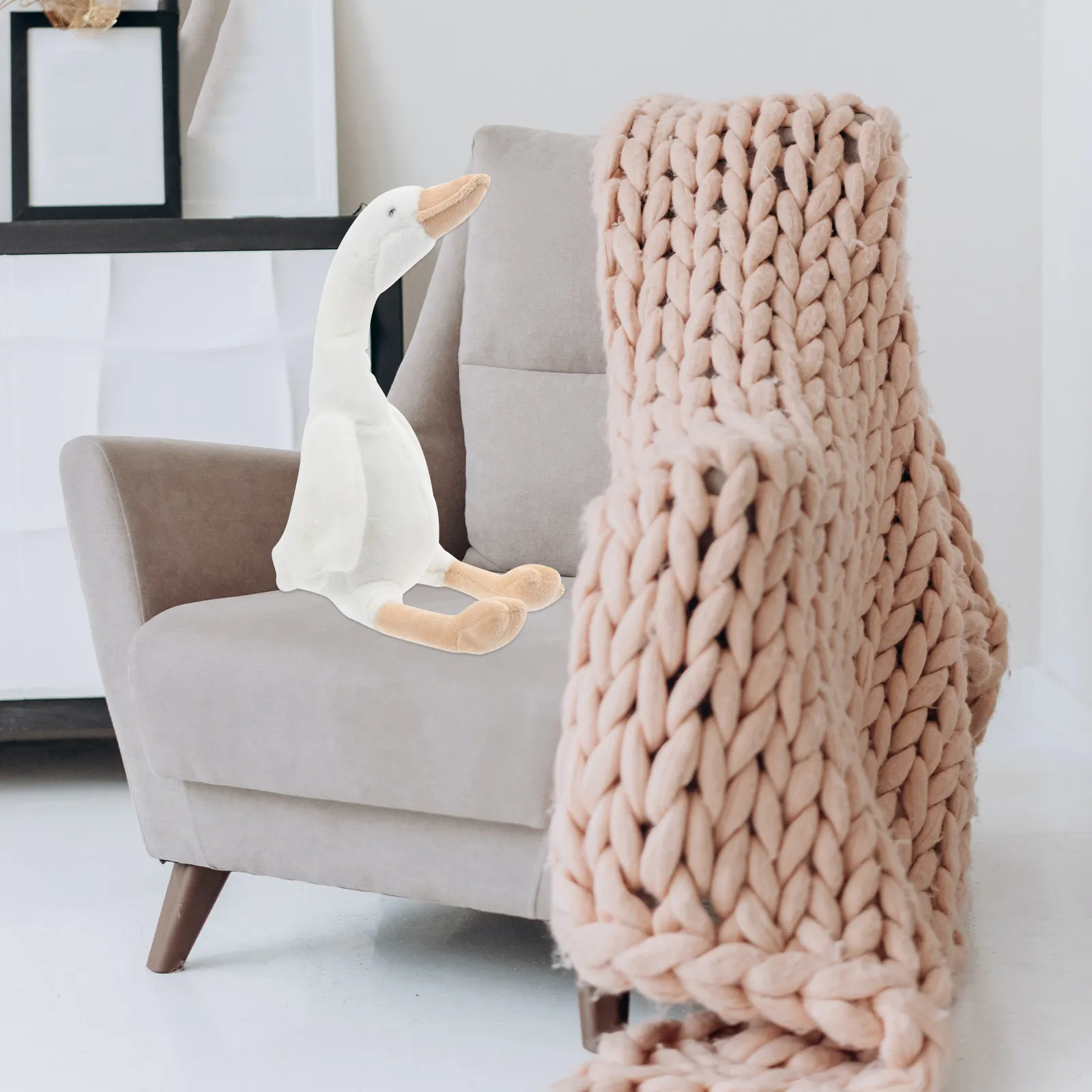 

1Pcs Unique Goose Stuffed Animal Adorable Design Creative Home Decor for Bedroom Living Room Bookstore Kids Birthday Present