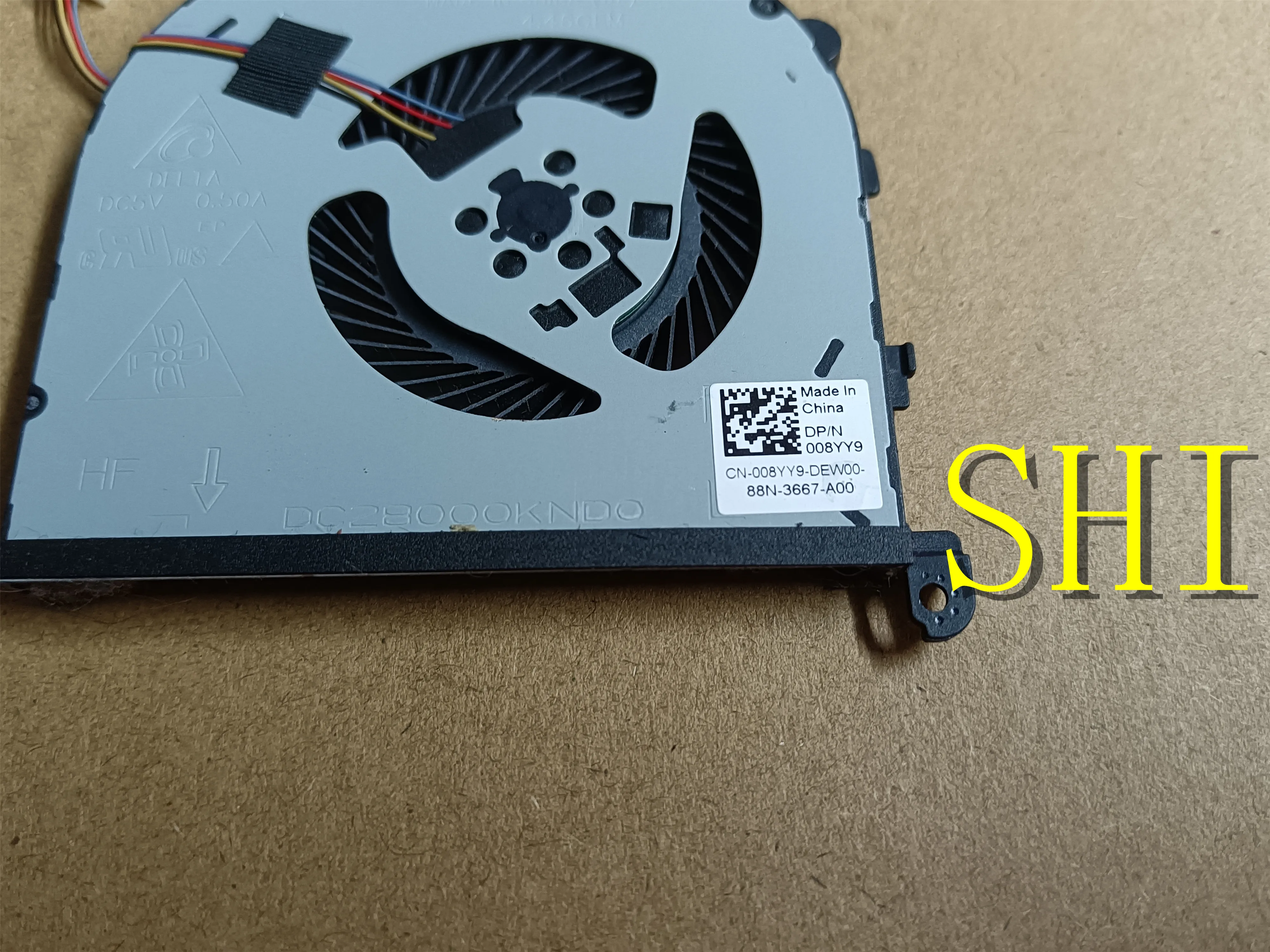 008YY9 FOR CPU Fan  Dell  XPS 15 9570 08YY9 DC28000KND0 Cooling Fan Free shipping