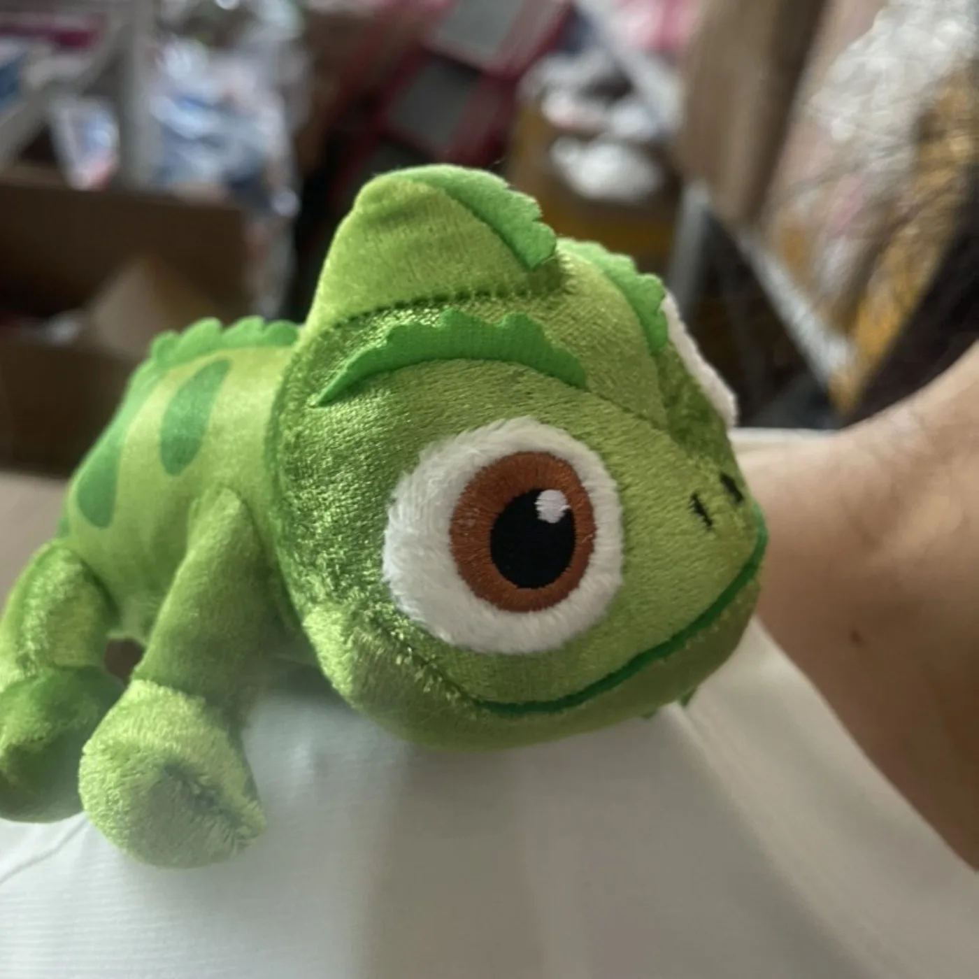 2026 Pascal Rapunzel Chameleon Lying Shoulder Plushie Toy Stuffed Doll Plush Toys Kawaii Pascal Decor Friend Birthday Gift view 4