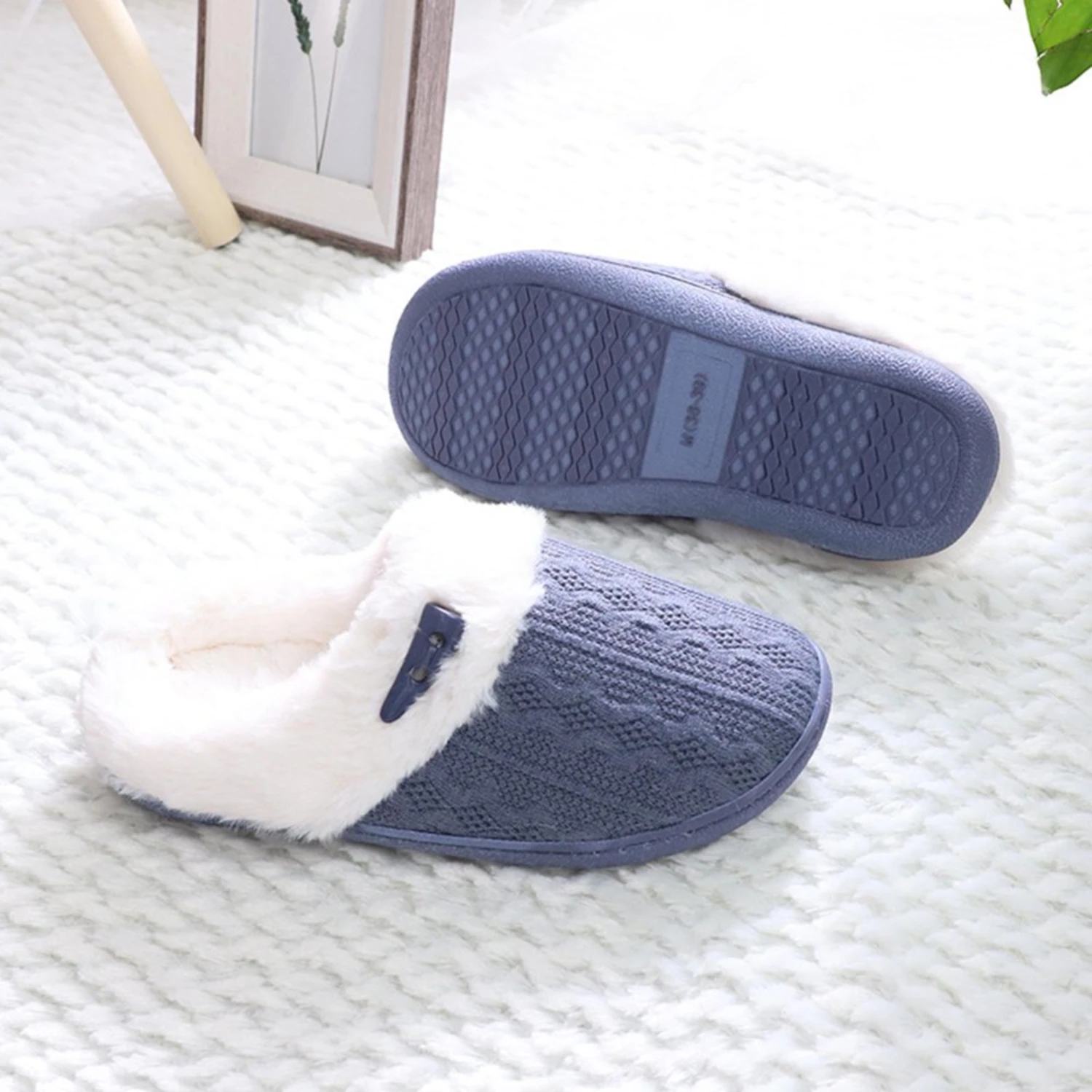 메모리 폼 슬리퍼 미끄럼 방지 고무 바닥 따뜻한 플러시 안감 편안한 홈 신발