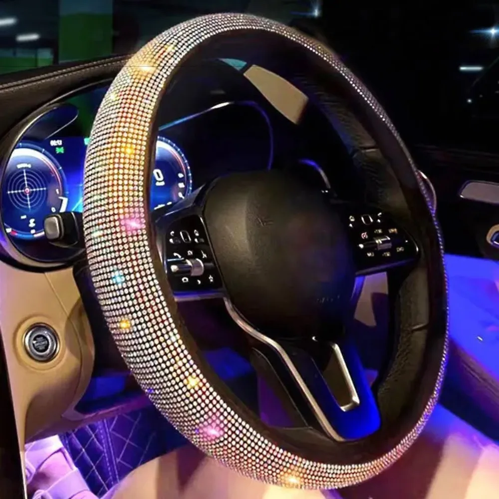 Kryształowy pokrowiec na kierownicę samochodu Bling Diamond Pokrowiec na kierownicę samochodu RhinestonesAuto Akcesoria do dekoracji wnętrz
