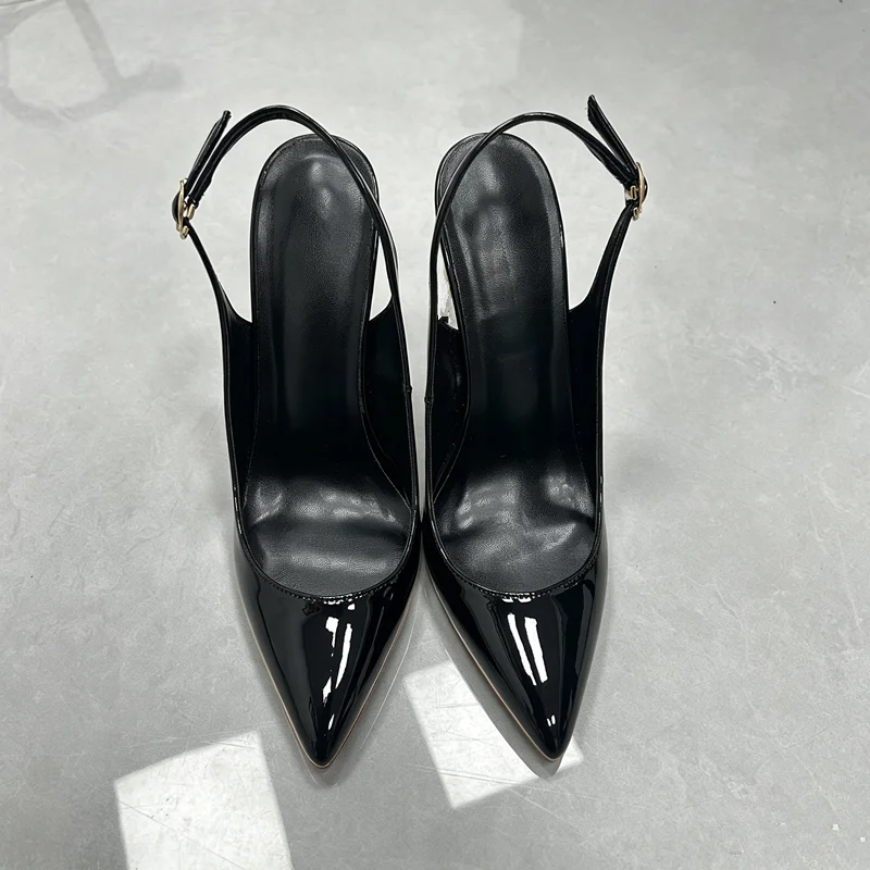 black 8cm