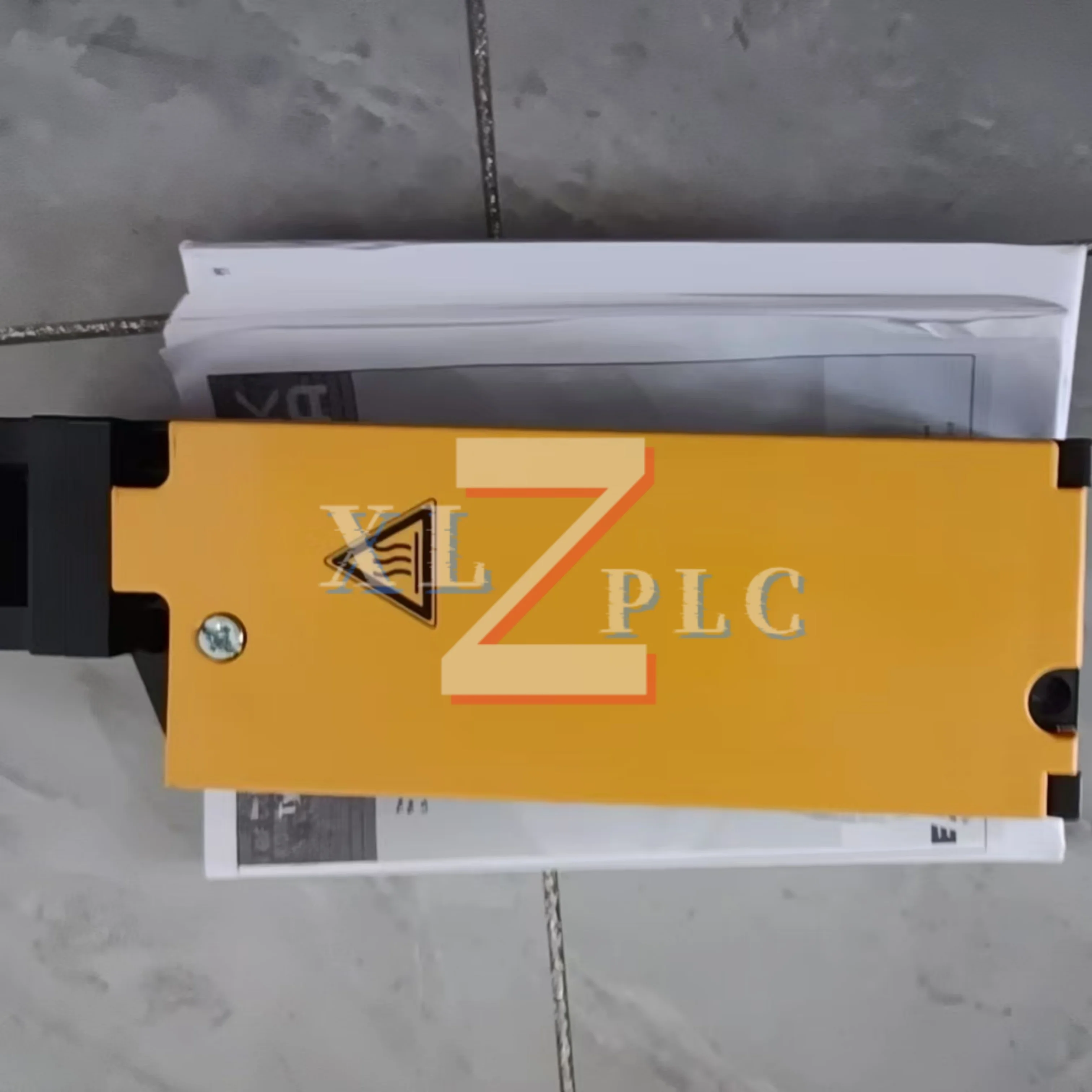 مفتاح أمان LS-S02-24DFT-ZBZ/X أصلي جديد