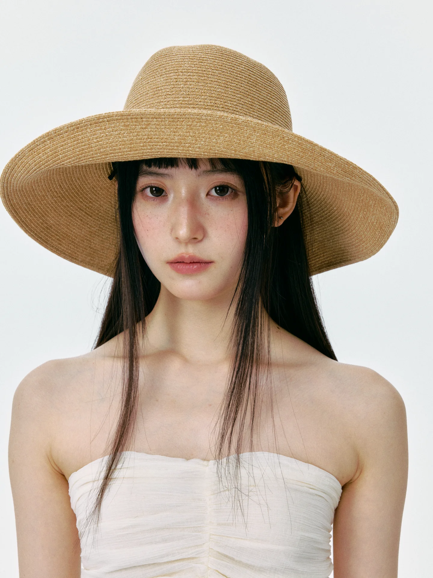 日焼け防止用大きなつばの麦わら帽子女性用夏春折りたたみ式ビーチ休暇用uv保護帽子エレガントで通気性のある広いつばの帽子