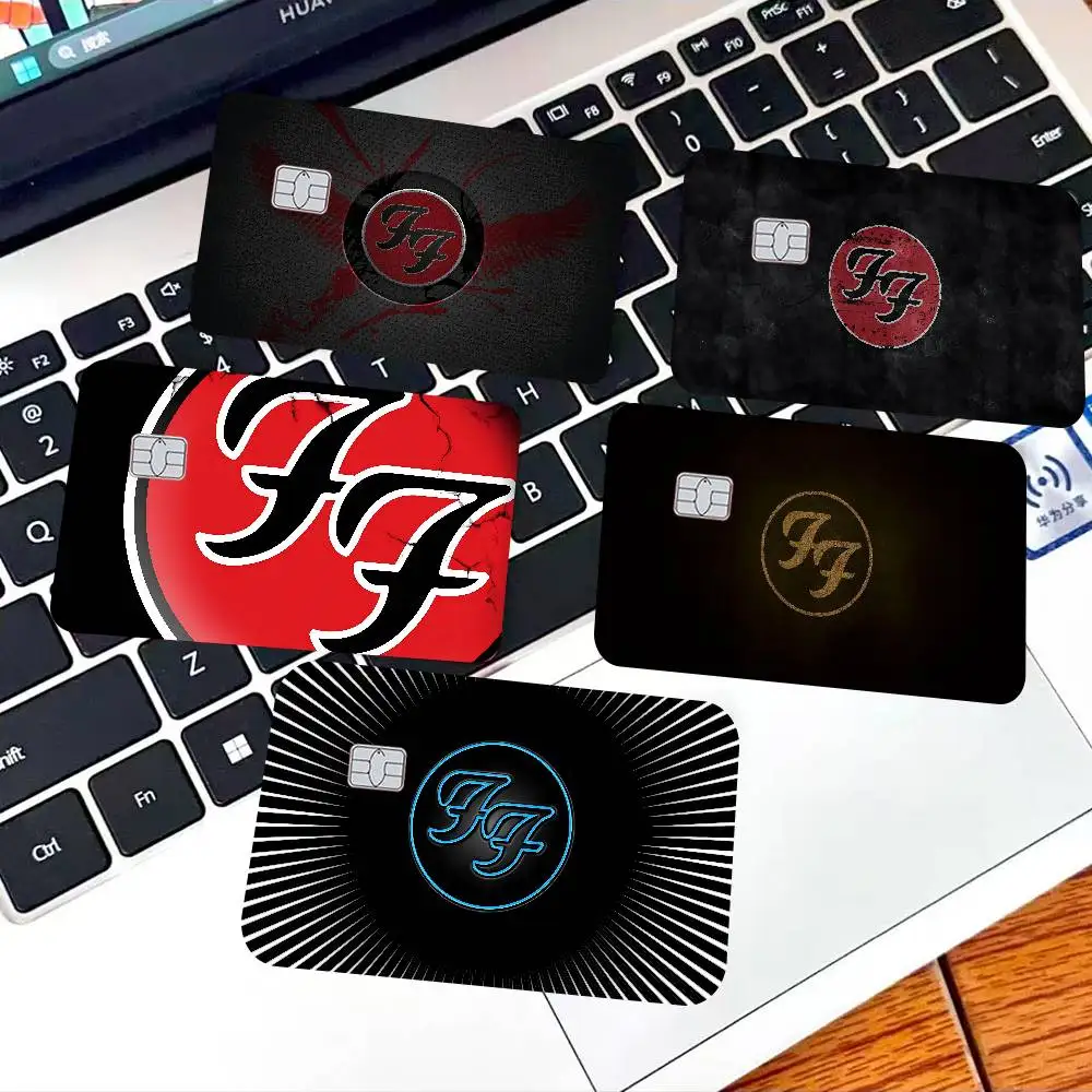Матовая пленка-наклейка Foo Fighters для банковских кредитных и дебетовых карт: золото, серебро, черный матовый цвет