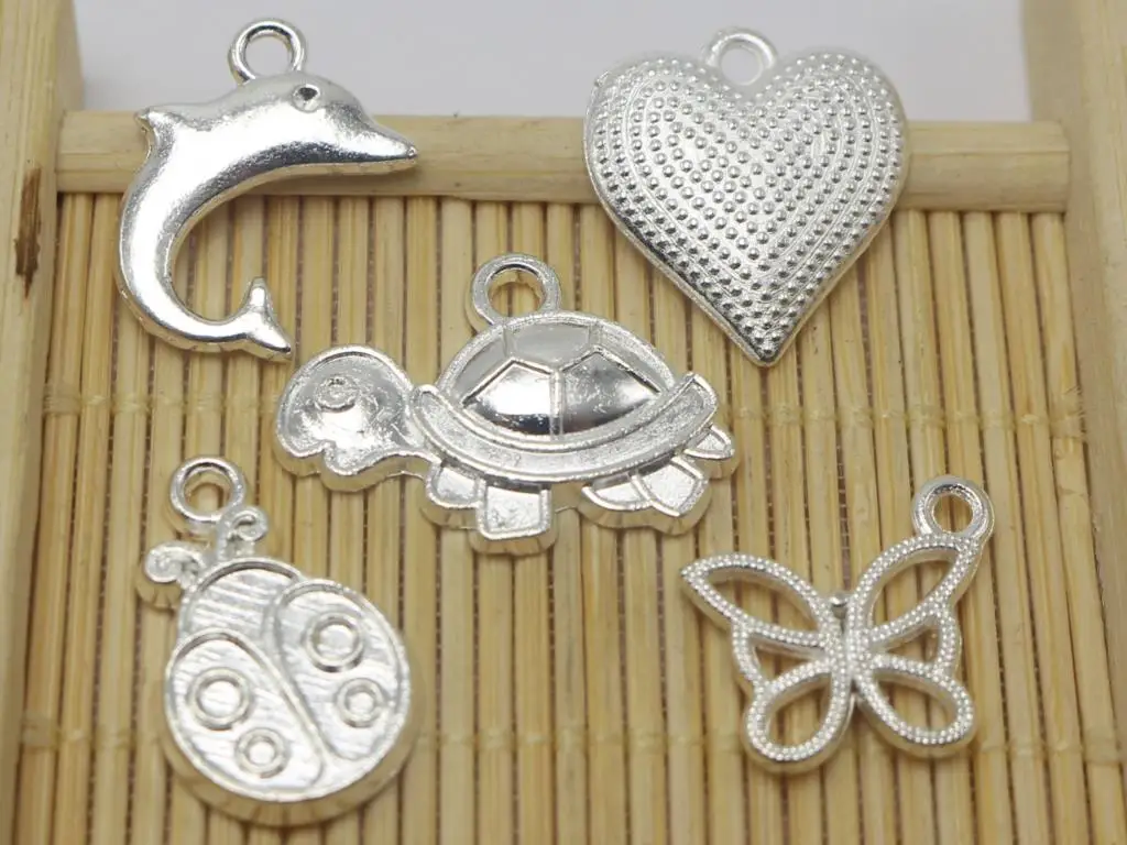 25pcs Shiny Silver Alloy Dolphin Butterfly Turtle Heart Ladybug Charms Pendants