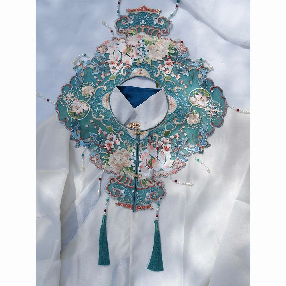 

2025 chinese improved hanfu cloud shoulder academic gown embroidered hanfu accessory chinese retro fashion tassel cloud shoulder