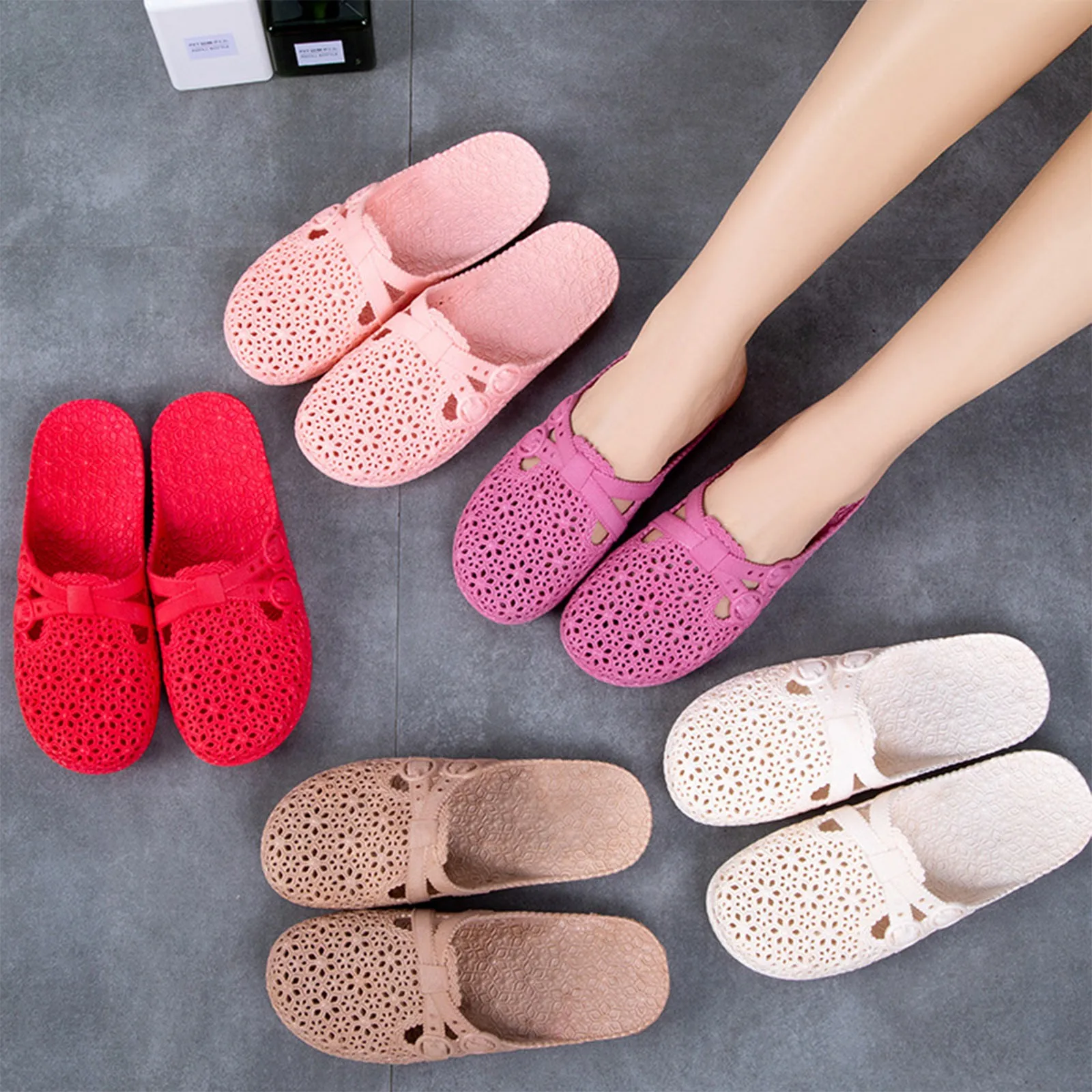Fashion Sandals Women Summer Breathable Flat Slippers Hollow Hole Shoes Home Outdoor Casual Comfortable Slipper