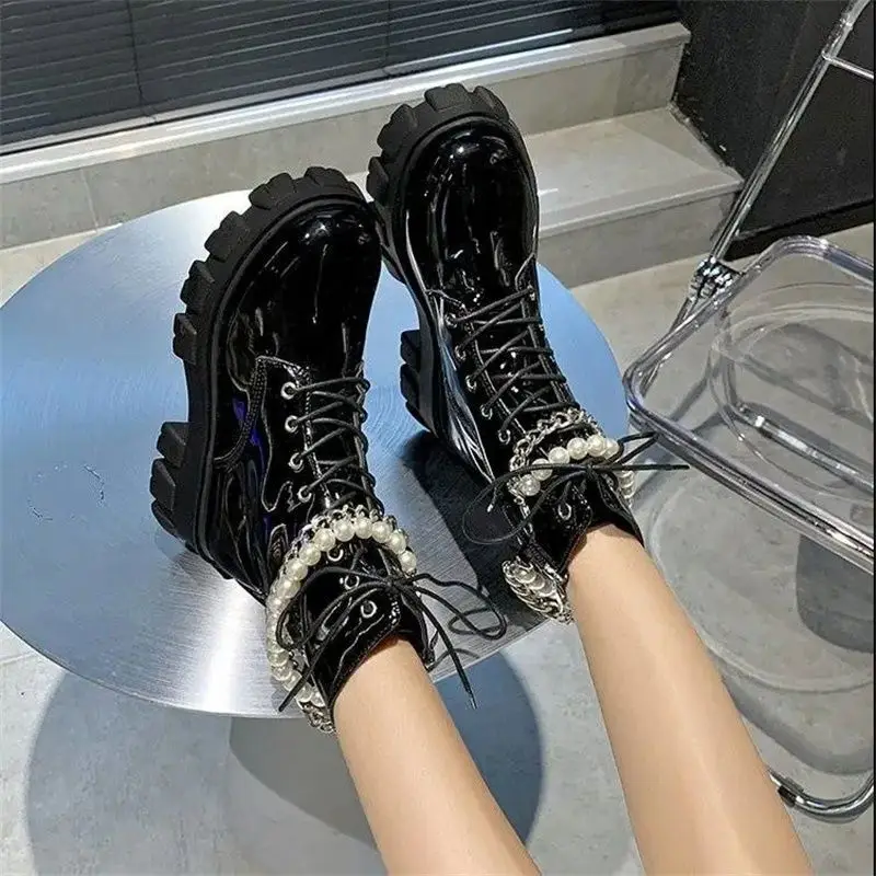 Damskie botki Combat Platform Punk Style Leather Sexy Booties Footwear Chunky Short Shoes for Woman Black with Lace Biker