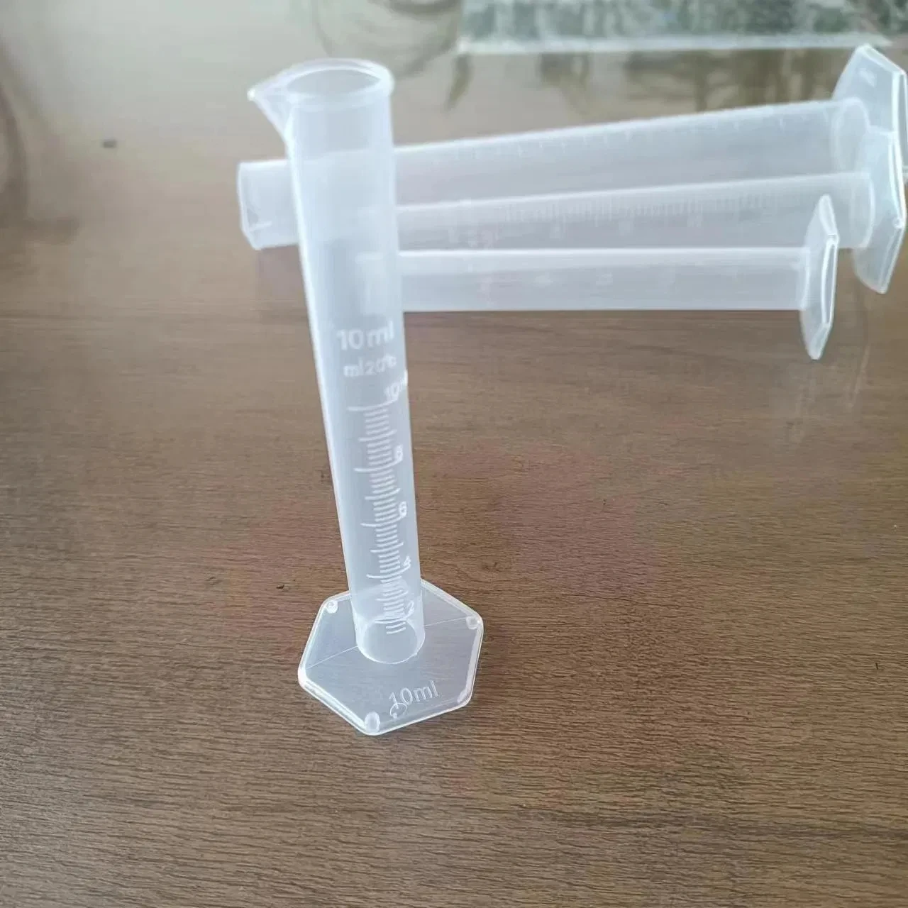 

1pcs Plastic Measuring Cylinder Graduated Cylinders for Lab Supplies Laboratory Tools School Lab Accessories 5~2000ml