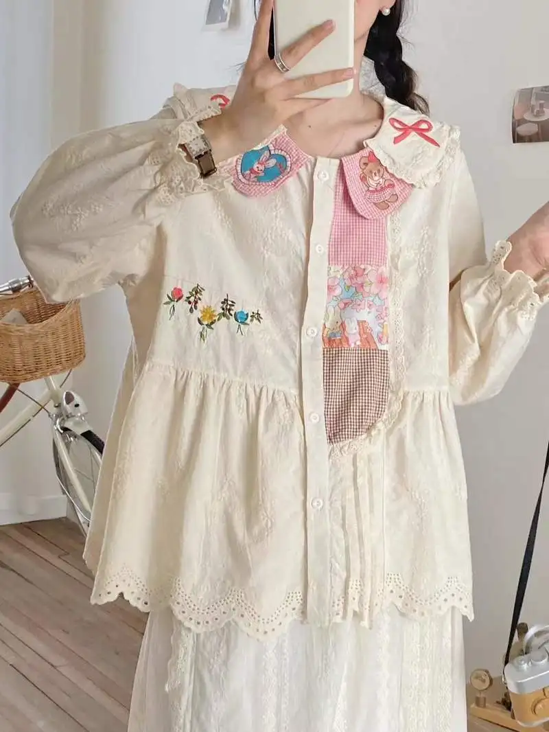 

[Готовый запас] Высококачественная женская блузка из 100% хлопка, рубашка, осенняя новая нашивка с цветочным принтом, кукольный воротник, женский кардиган, рубашка