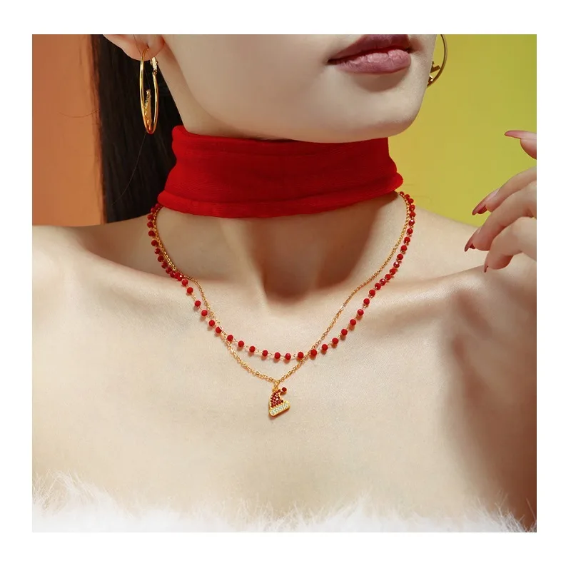 Conjunto de Collar y Pulsera de Acero Inoxidable con Zirconia y Granate de Seattle, con Colgante de Gorro Navideño, Regalo Festivo Exquisito