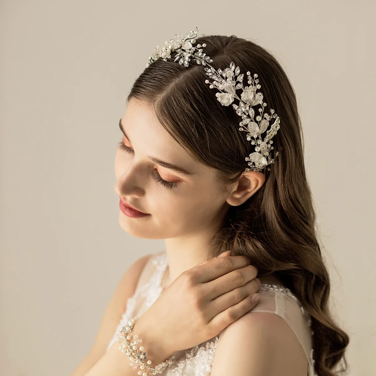 Classic handmade wedding headpiece crystal rhinestone hair band for wedding bridal hairpieces Hair Crown Party accessories image 3