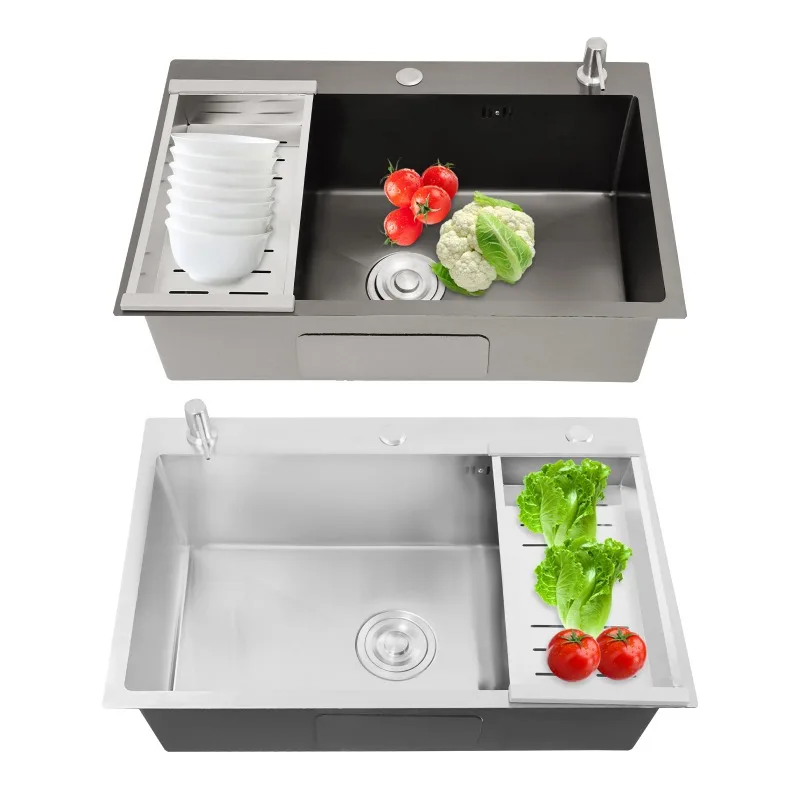 

Anti-overflow Kitchen Sink Stainless Steel Sink68×45cm Sink with V-shaped Drainer and Drain Basket and Soap Dispenser