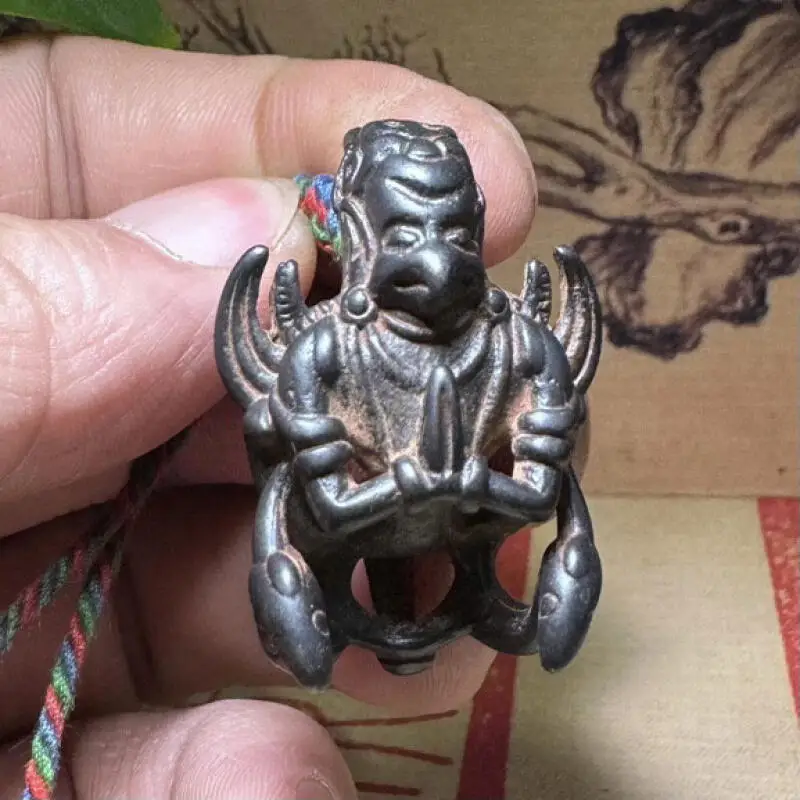Antique Tiantie Dapeng Bird Hanging Ornament Tibetan style Retro Golden winged Bird Talisman Decorative Crafts