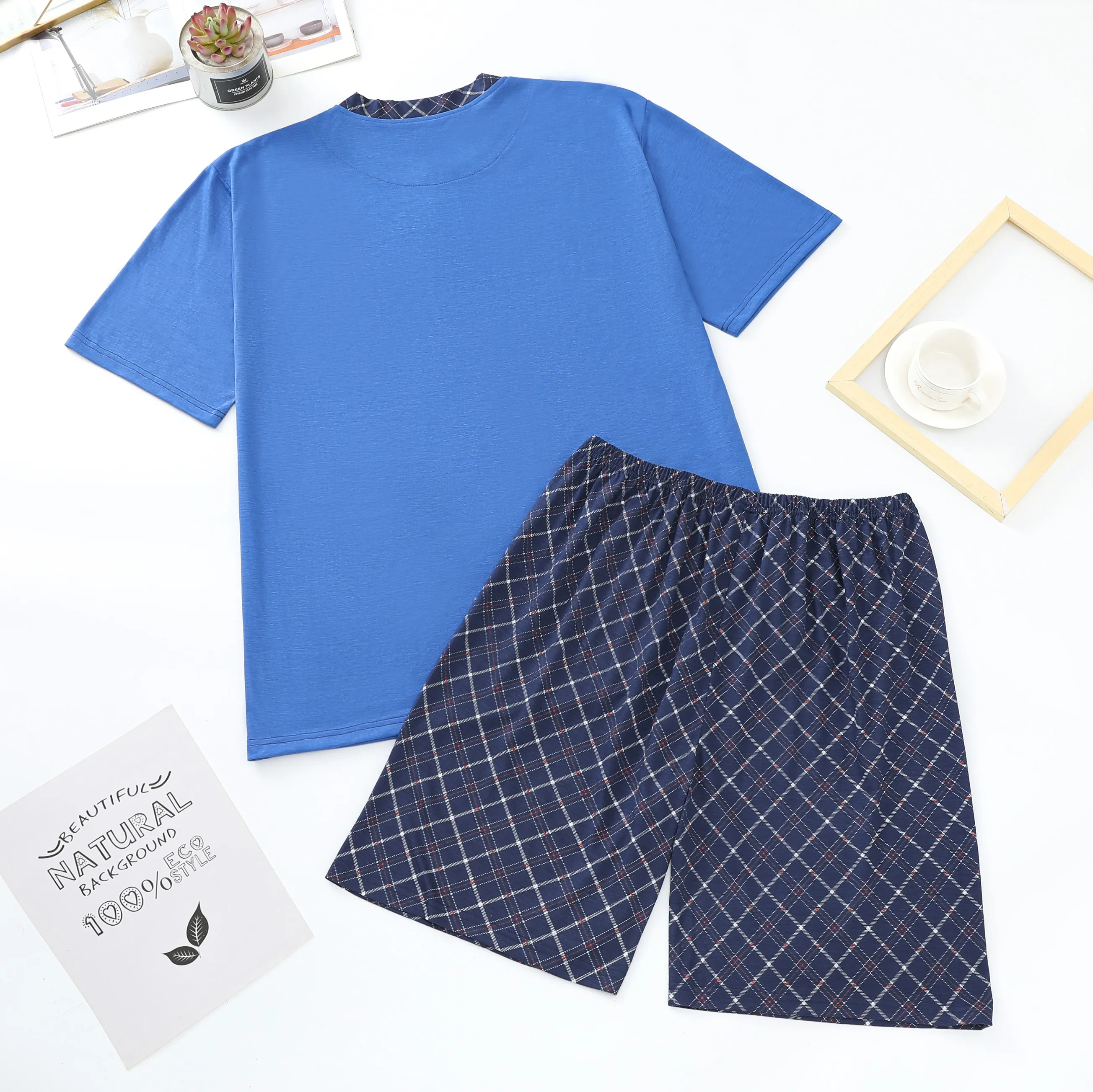 New summer men\'s short sleeved shorts and pajama set