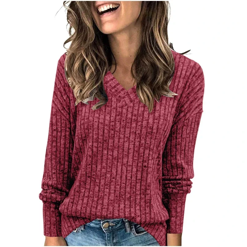 

Fall Winter Women's Long Sleeve T-Shirt Color-Block Pullover with Slits Casual and Comfortable Loose Fit Top for Everyday Style