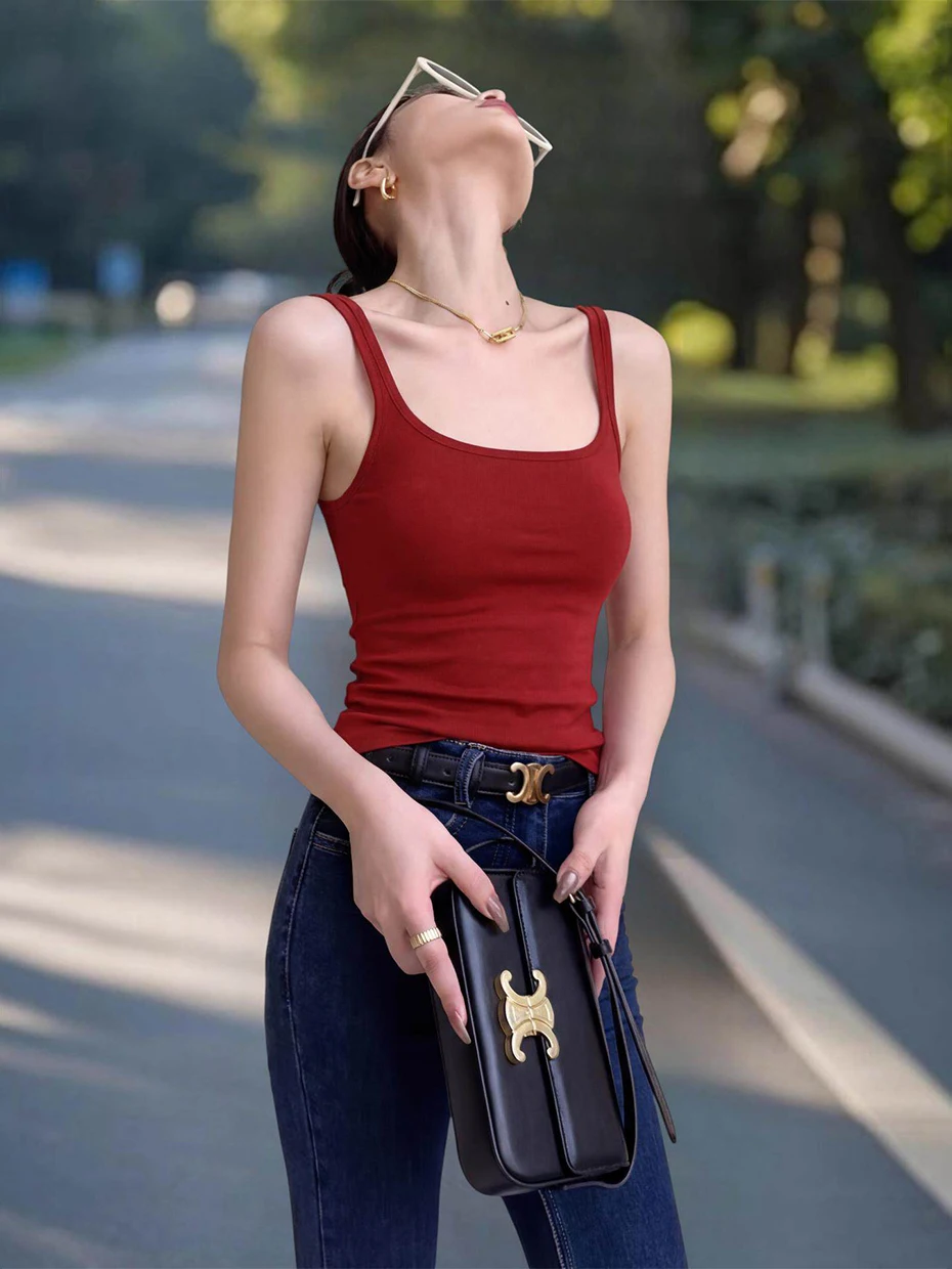 Dopamine Boosting Red Strap Vest Women's Outerwear Summer Inner Match Beautiful Back Bra Integrated Backless Top with Chest Pad