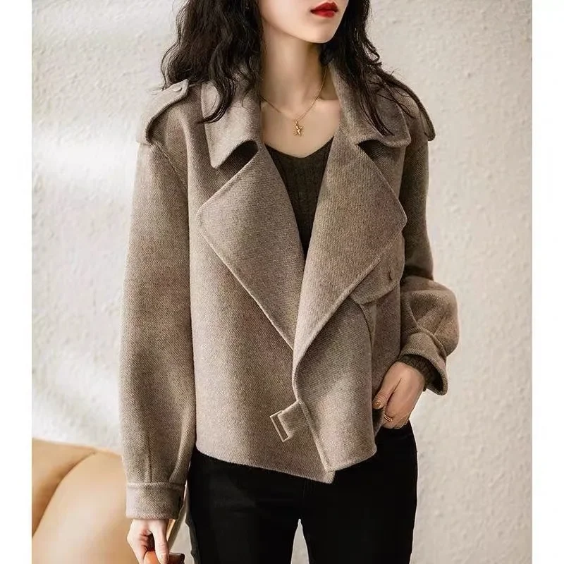 Elegant Stylish Women's Woolen Short Jacket Italian Origin Overstock Clearance Autumn Season Thickened Regular Fleece Coat