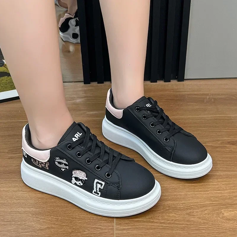 2024 New Fashion Lace-up Women Platform Sneakers Woman Black Casual Thick-soled Shoes Cute Cartoon Embroidery White Flats