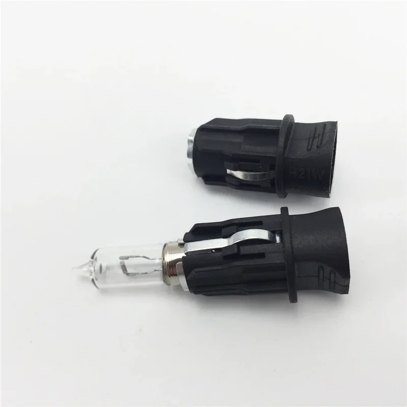 Car  Rear Reversing Brake Lamp Tail light Holder Socket Bulb For BMW X6 E71 E72 3 5 7 Series F30 E65 F03 LCI Z4 E85 H21W