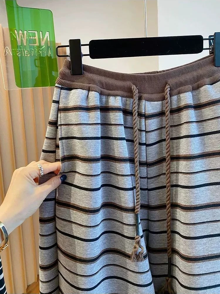 Womens FW 2026 Korean Stripe Joggers Loose Fit Flattering Relaxed Style Wide Leg Pants Instagram Fashion