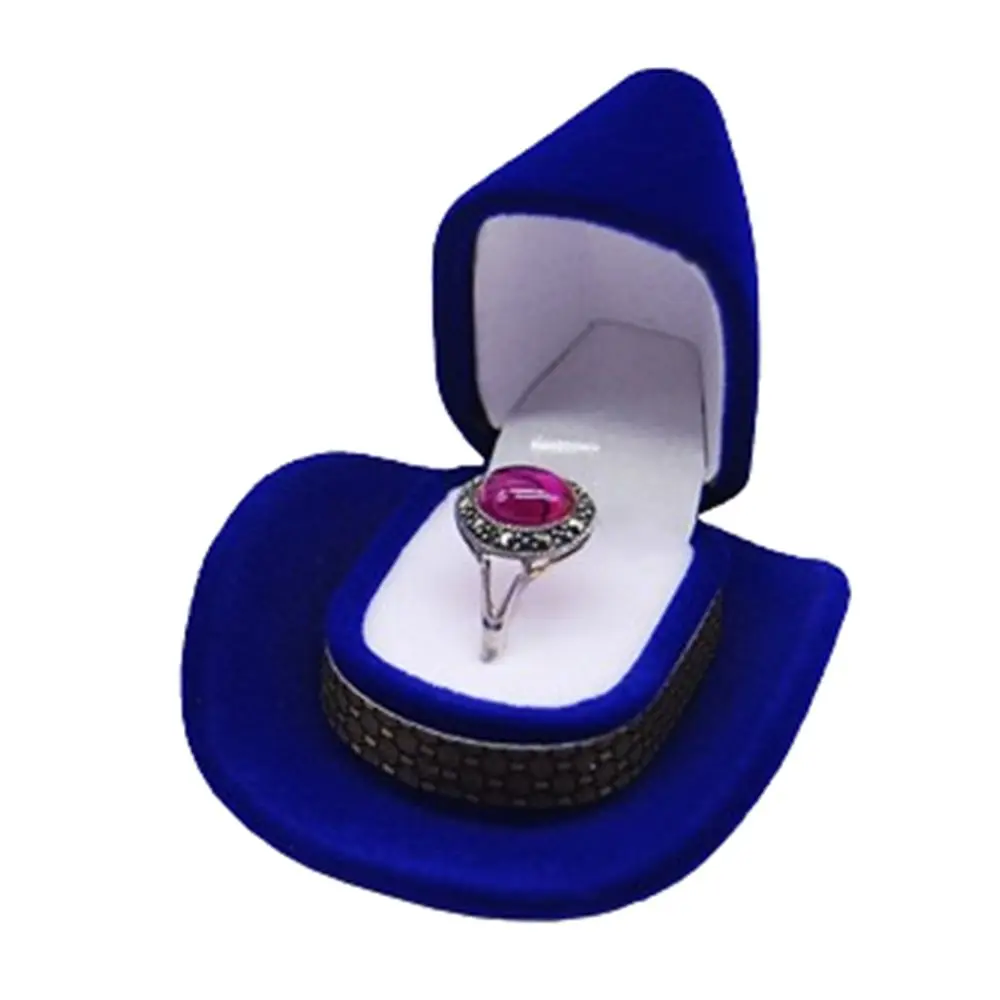 

Vintage Western Cowboy Hat Ring Box Flocked Personalized Jewelry Storage Boxes Dust-proof Portable Creative Ring Box Engagement