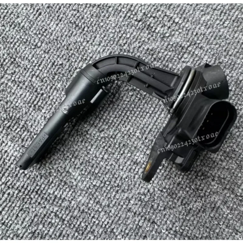 420907660 Auto Engine Oil Level Sensor Replacement Part For R8 5.2L V10