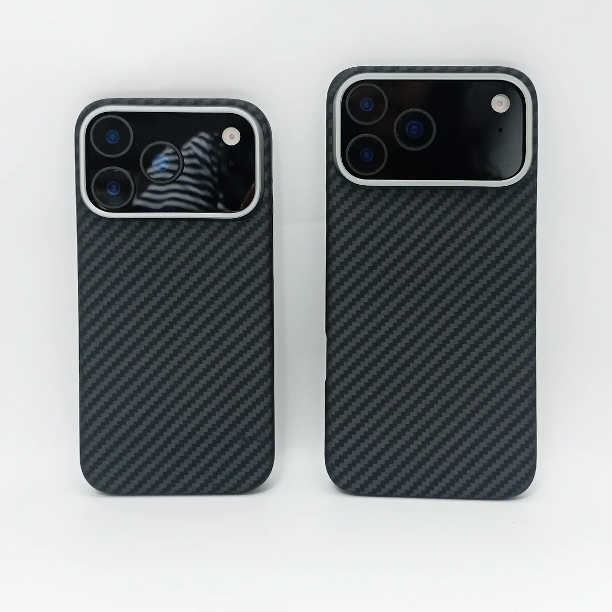 

Подходит для iPhone 17pro и 17pro max series, ультратонкий чехол для телефона с кевларовым углеродным волокном и полной крышкой со скошенными линзами