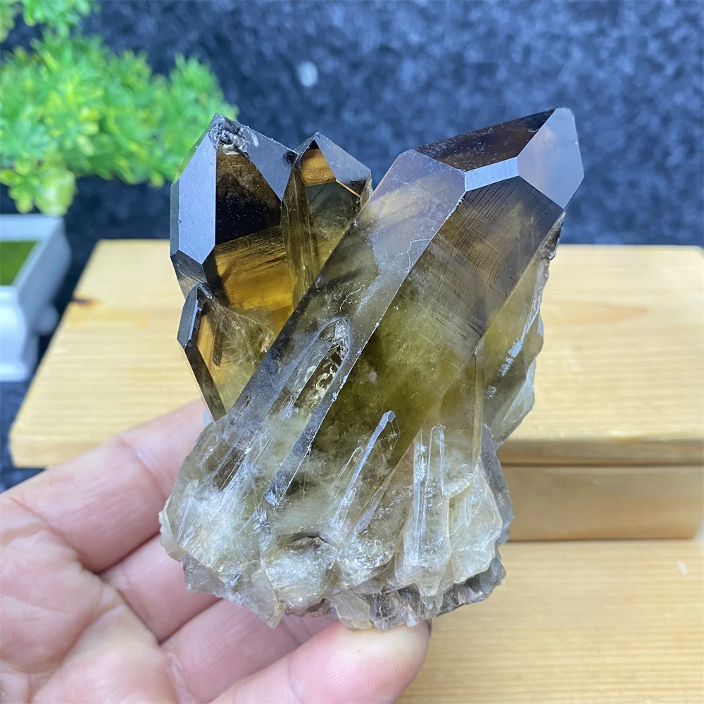 Natural Mineral Black Crystal Ore Specimen  Hhand-polished Feng Shui Meditation Chakra Crystal  Home Decoration Ornaments