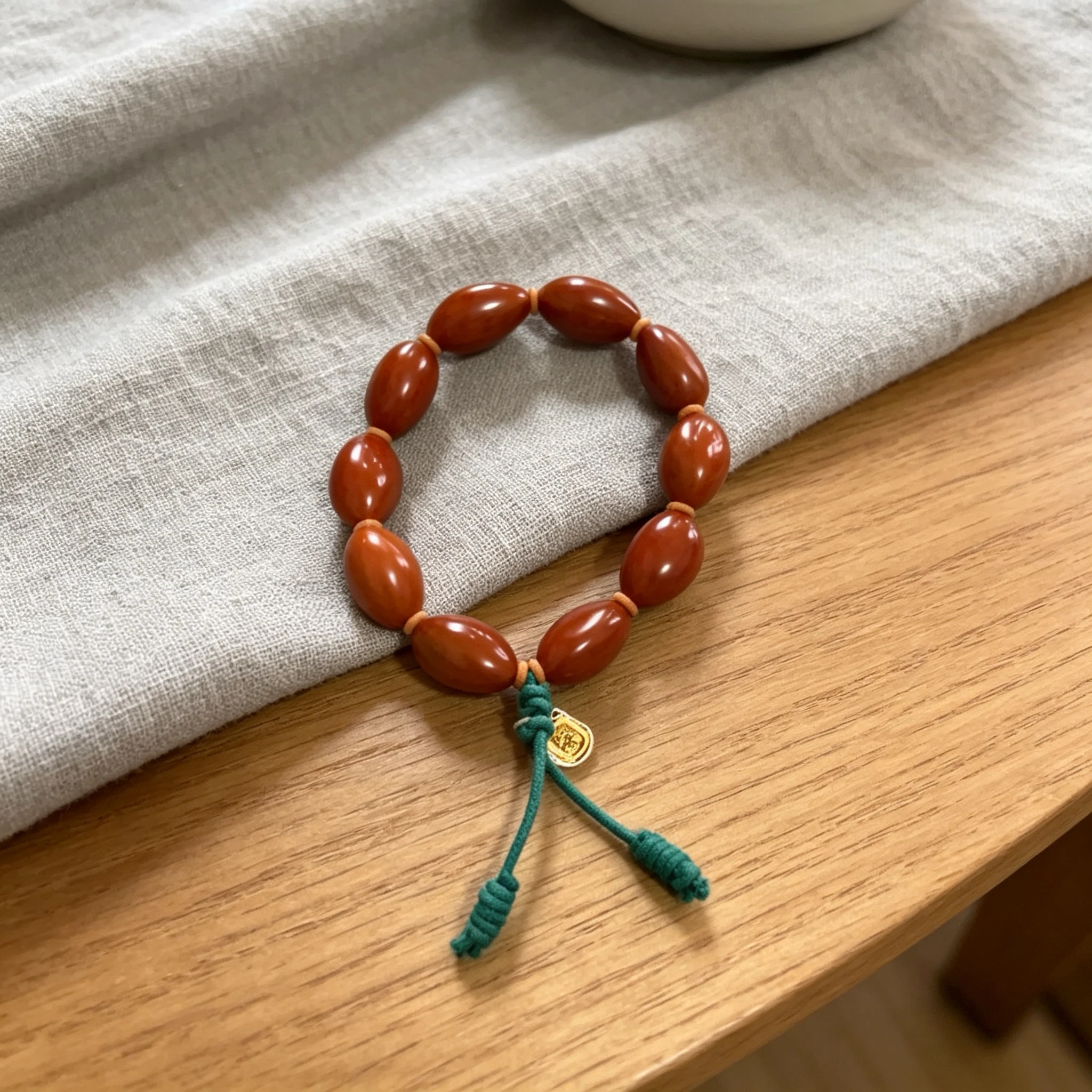 

Vintage Chinese Style Olive Nut Bracelet for Men Women