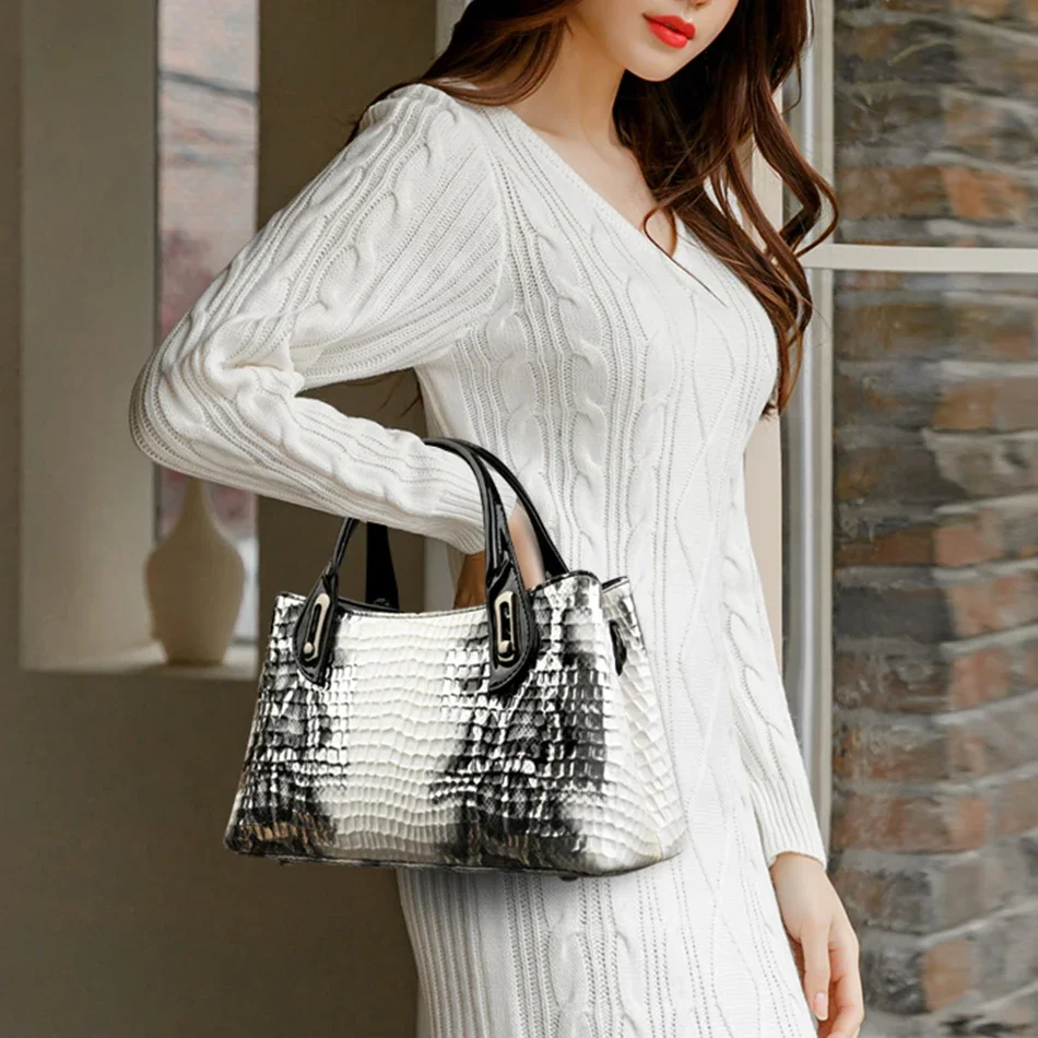 Fashion Serpentine Luxury Shoulder Crossbody Bags for Women 2024 Fashion Purses and Handbags Ladies High Quality Casual Tote Bag