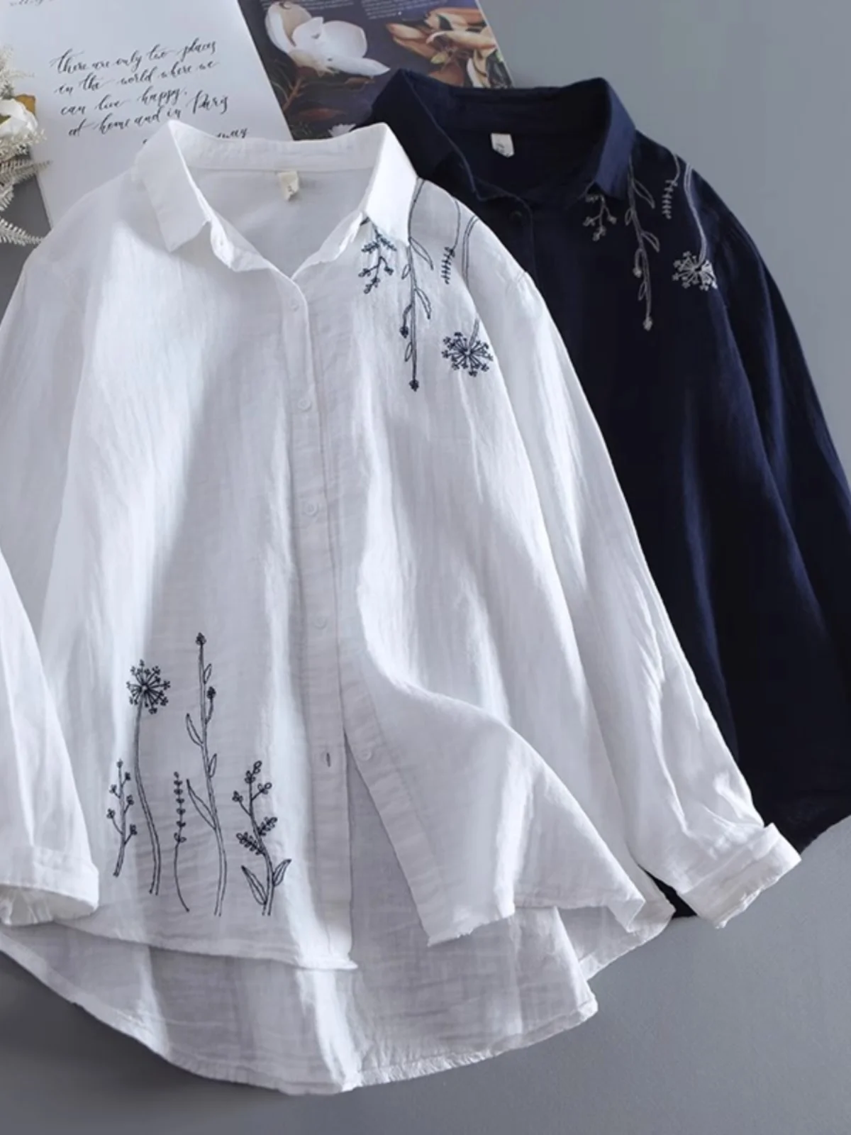 

Retro Embroidered Cotton Linen Collared irt Women Spring Autumn Versatile Simple Loose Casual Long Sve Linen Open Cardig...