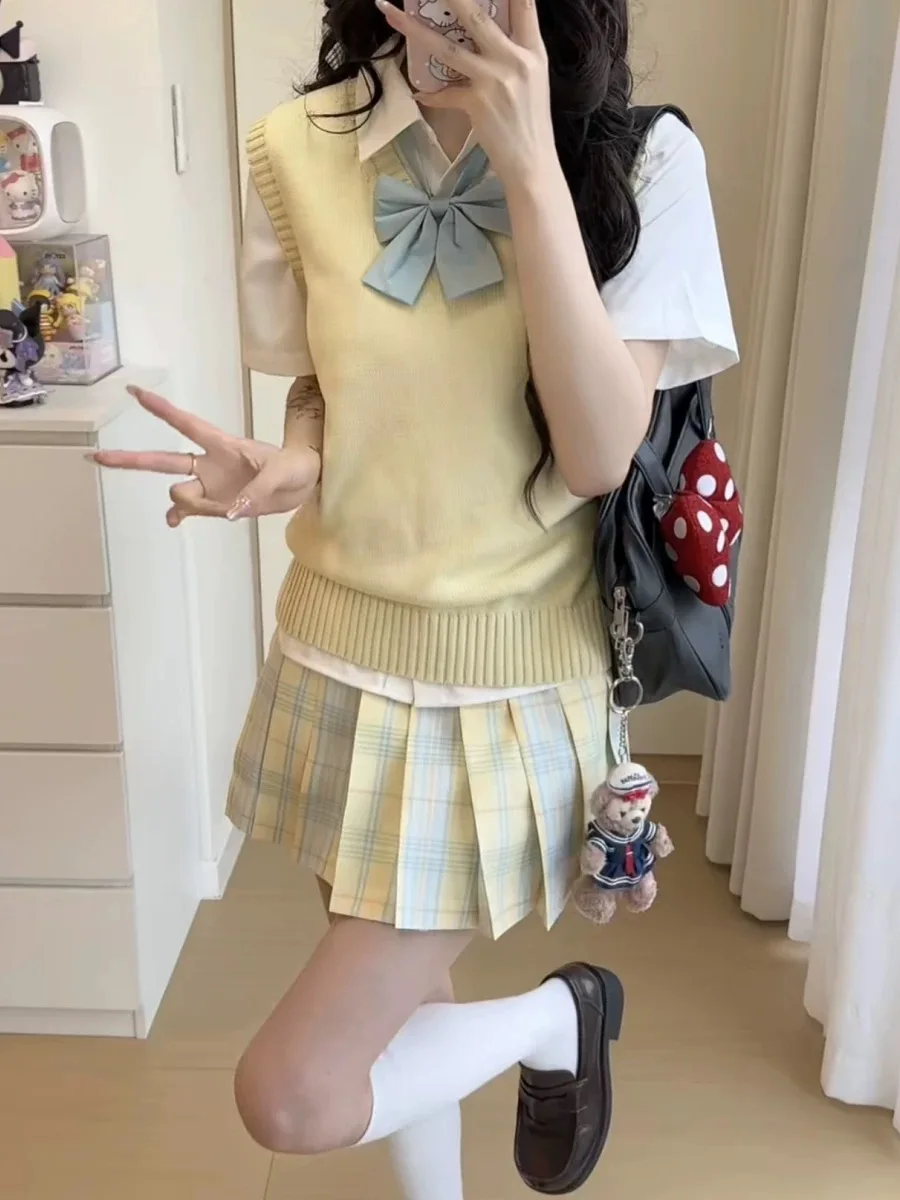 

Sweet Japanese School Uniform Style JK Uniform Set Women's Summer Three-Piece Suit Vest Overlap Plaid Skirt Fashionable