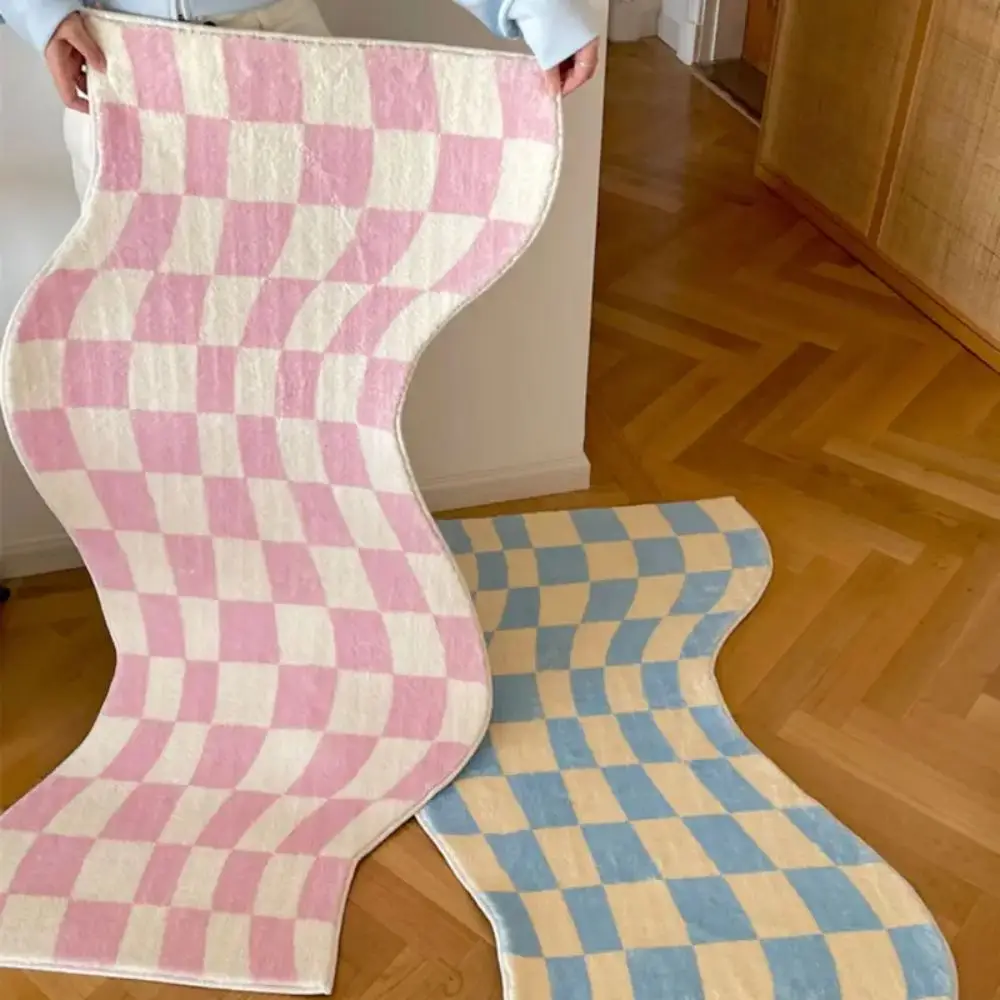 VIKAMA Irregular Checkered Rug Cute Girl's Bedroom Bedside Rug Soft and Comfortable Living Room Floor Mat Home Decor