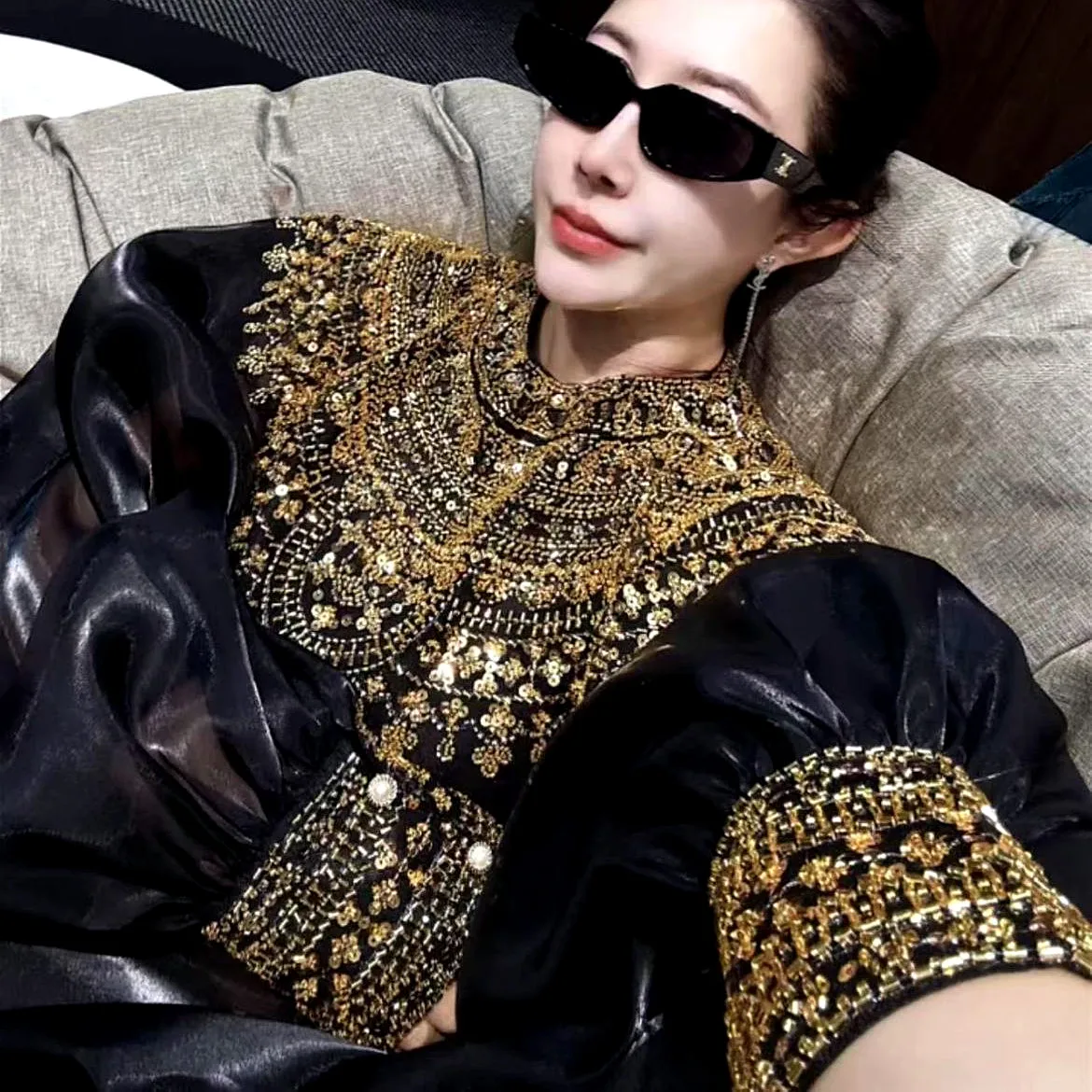 

Luxury Sequins New Women Long Lantern Sleeve Shinny Shirts Blouses Sequins Party Golden Flowers Beadings Blouses Tops NZ112