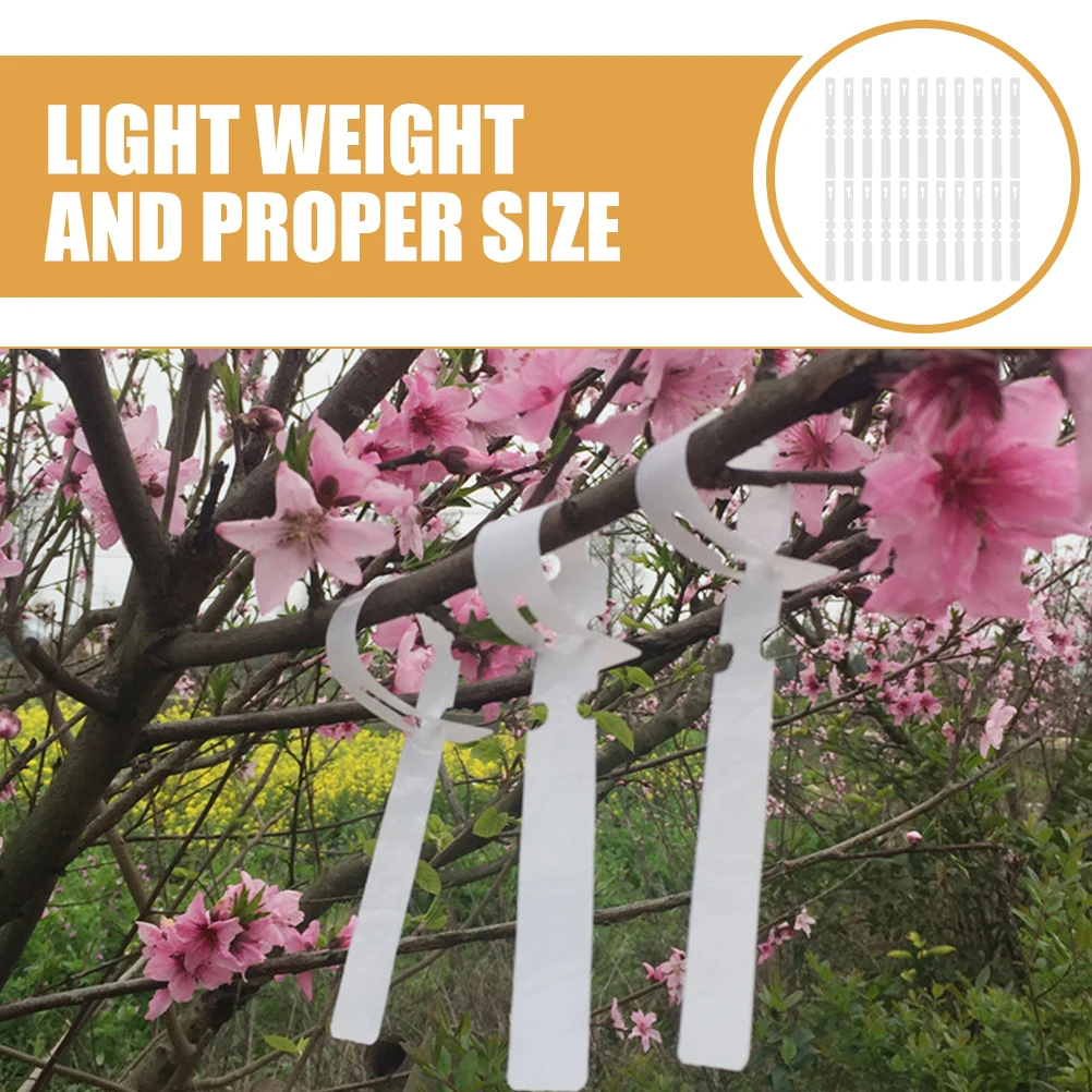 

200pcs Waterproof Plant Labels PVC Durable Garden Markers for Trees Potted Plants Nursery DIY Tags Hanging Identifying Labels