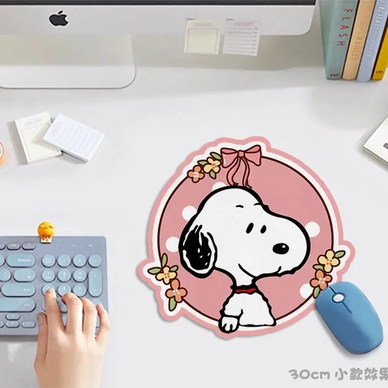 

Kawaii Snoopy cartoon mouse pad small computer portable girl creative cute office game table mat surprise gift wholesale