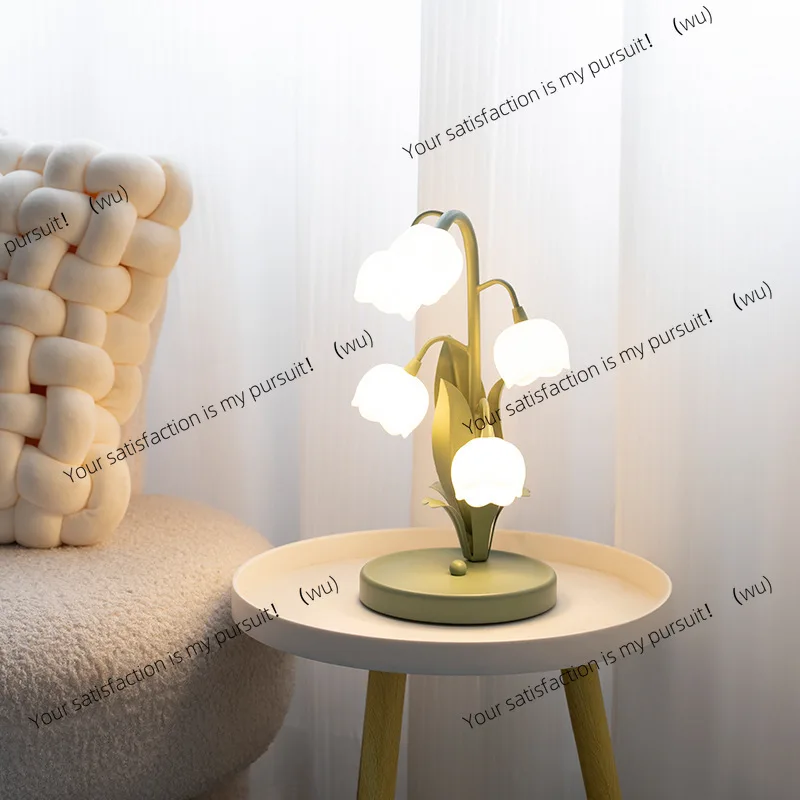 Night lamp flower table lamp lily of the valley atmosphere tulip French bedroom decoration gift girl ins flower bedside